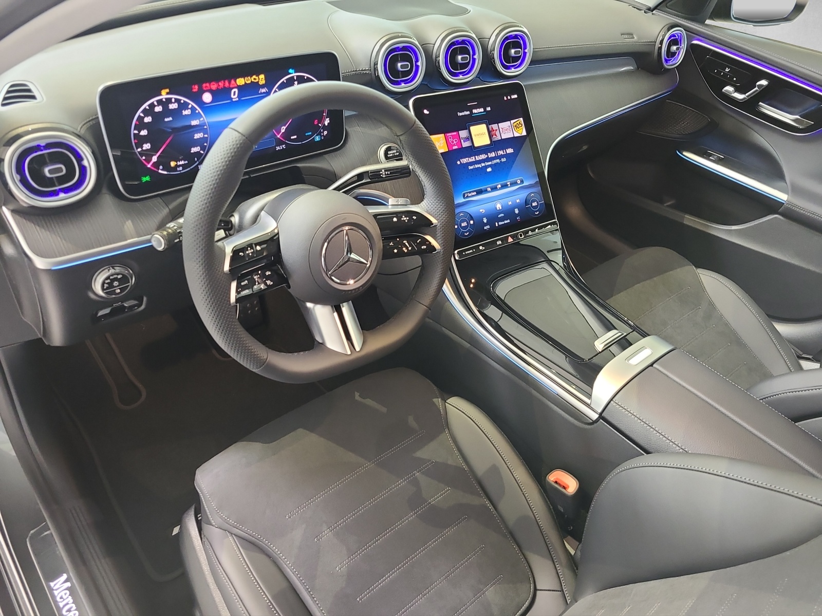 MERCEDES-BENZ C 220 d T 4 Matic Swiss Star-image-6