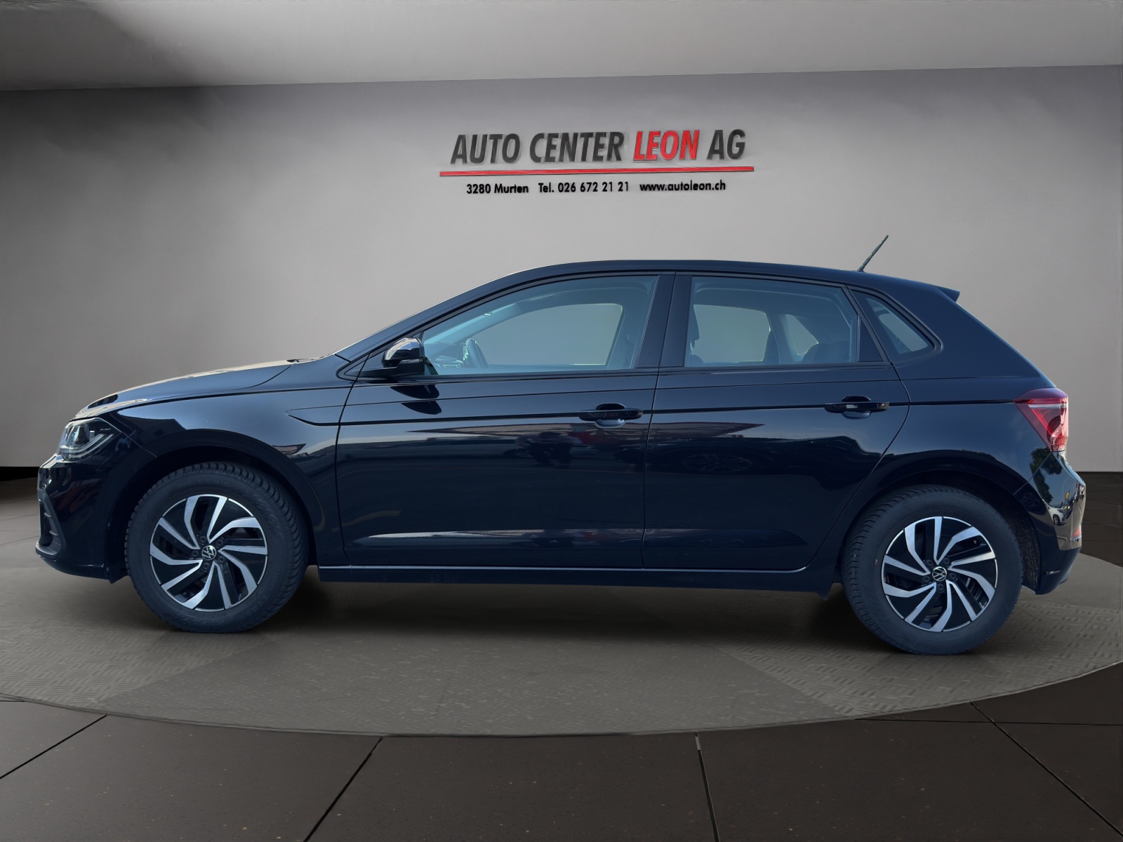 VW Polo 1.0 TSI Life DSG-showroom-element-2