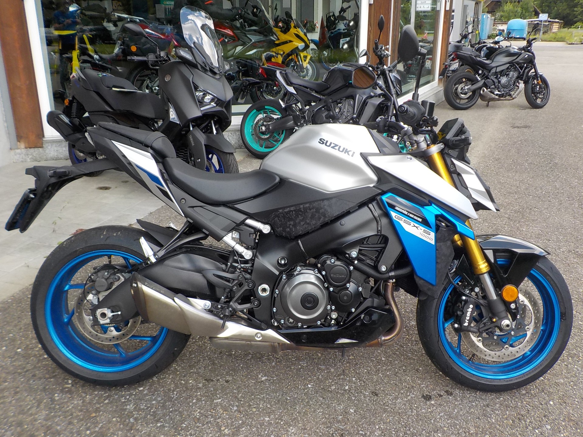 SUZUKI GSX-S 1000-image-6