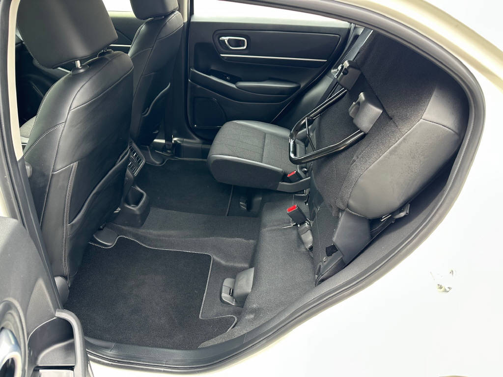 HONDA HR-V 1.5 i-MMD Advance-image-13