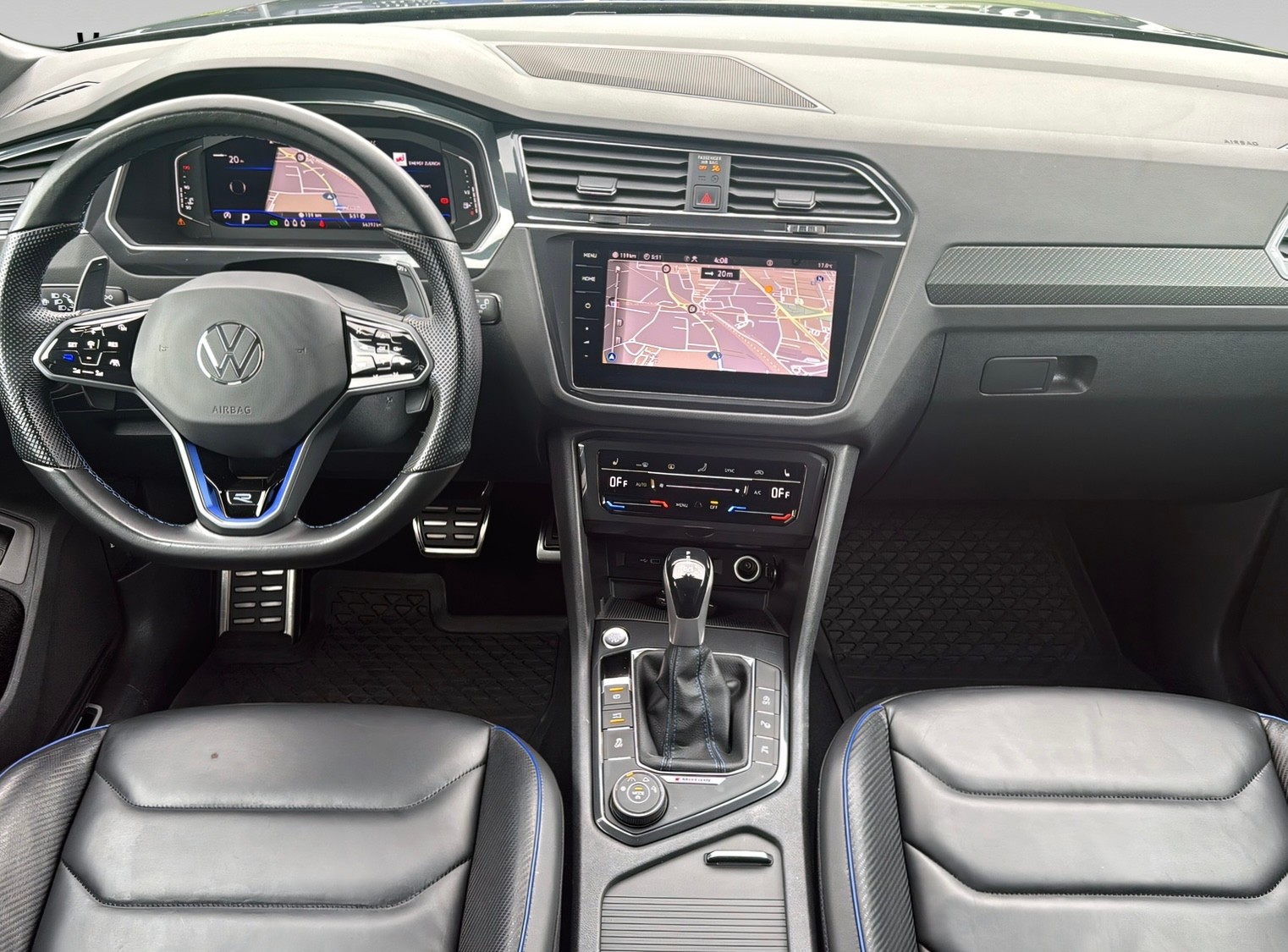 VW Tiguan 2.0TSI R 4Motion DSG-image-13