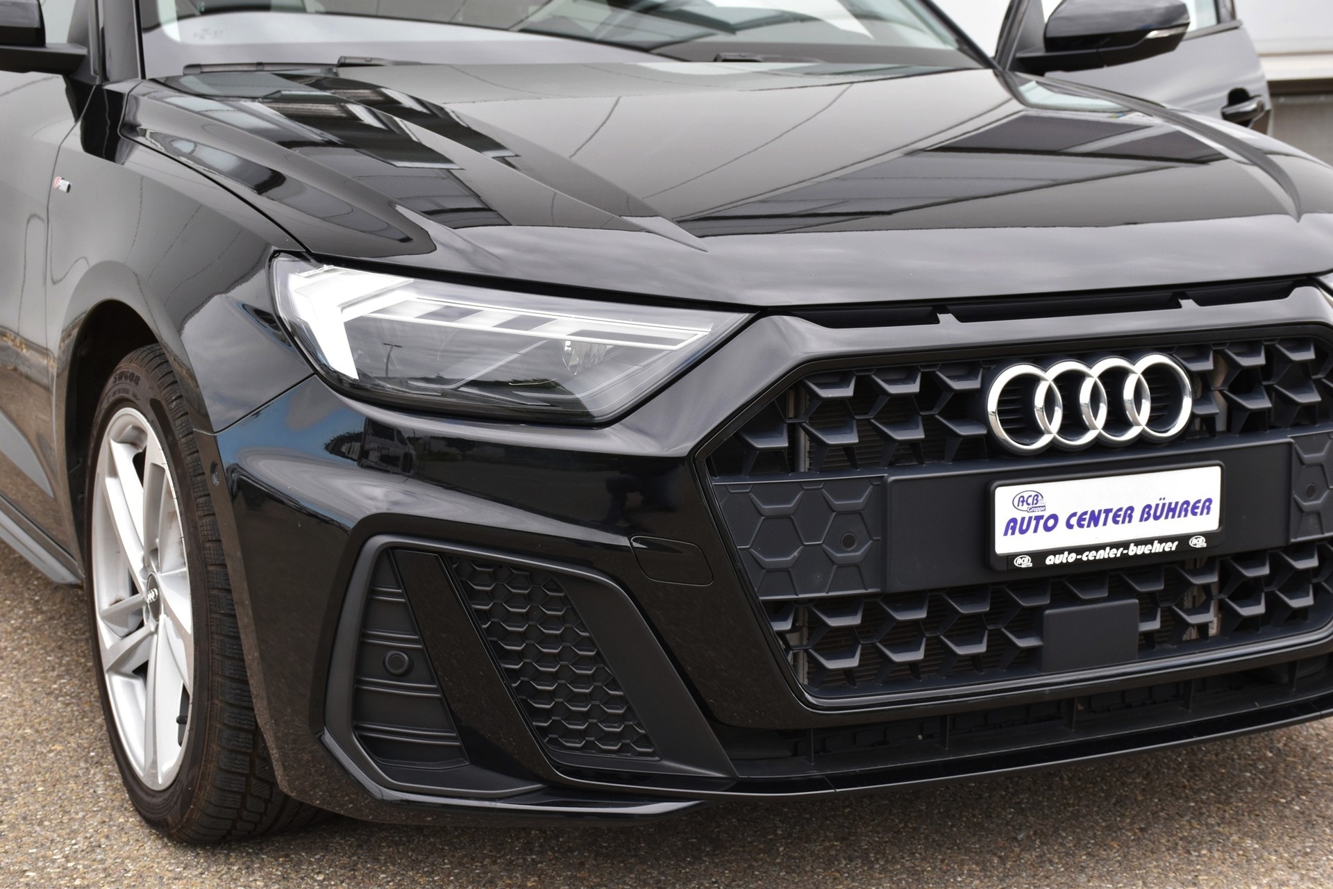 AUDI A1 35 TFSI S Line Sportback-image-7