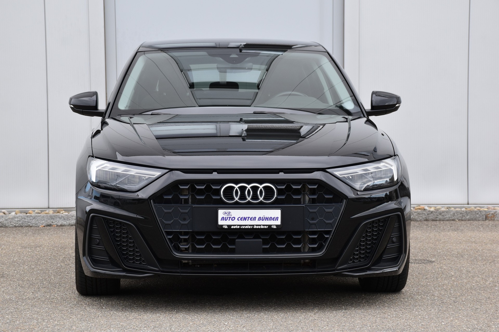 AUDI A1 35 TFSI S Line Sportback-image-4
