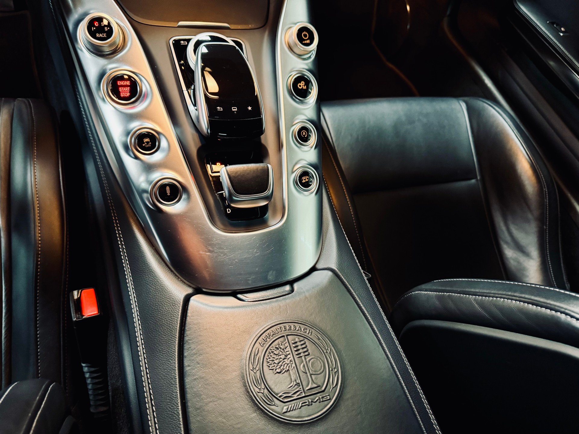 MERCEDES-BENZ AMG GT S Speedshift DCT-image-17