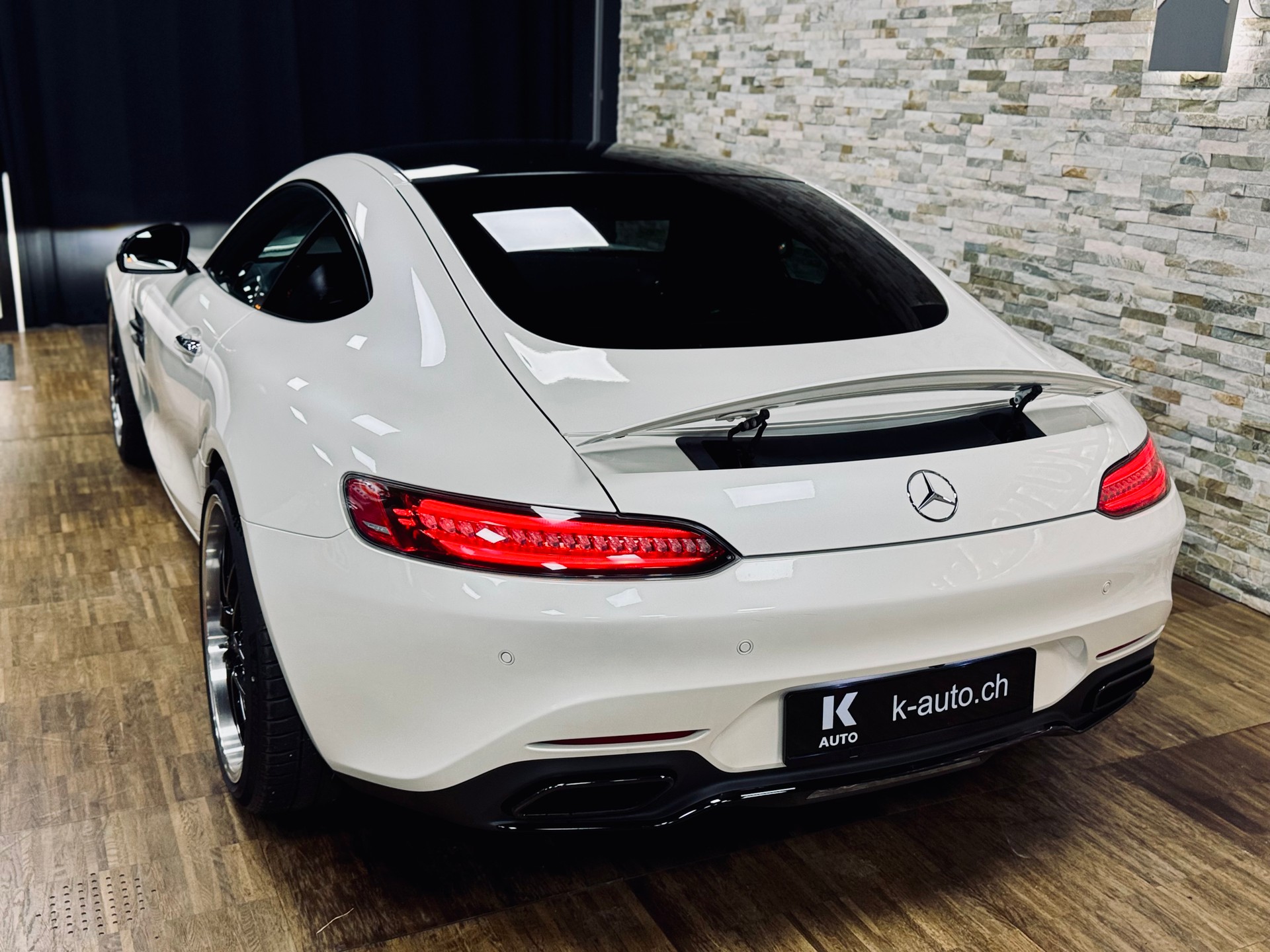 MERCEDES-BENZ AMG GT S Speedshift DCT-showroom-element-1