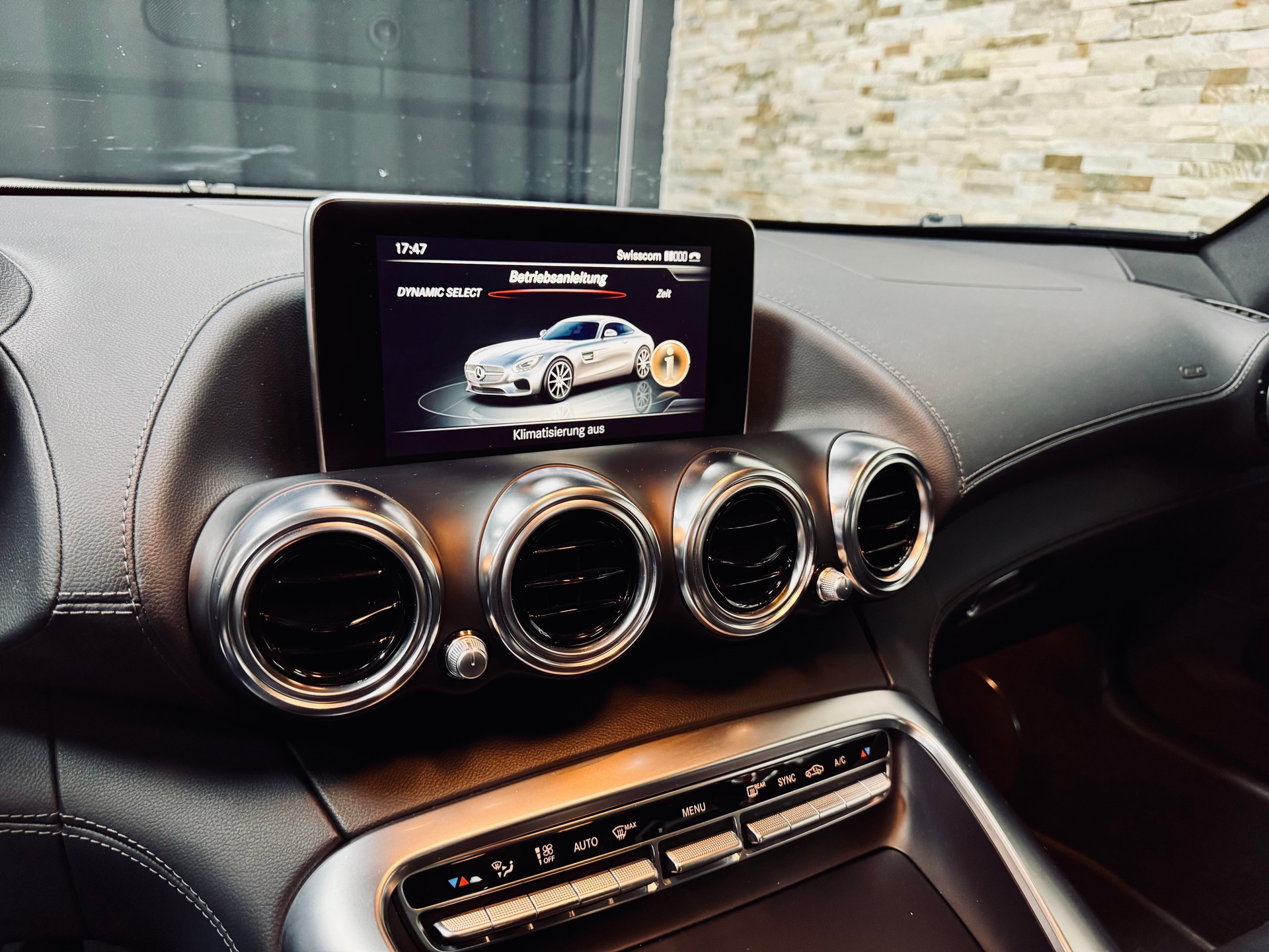 MERCEDES-BENZ AMG GT S Speedshift DCT-image-18