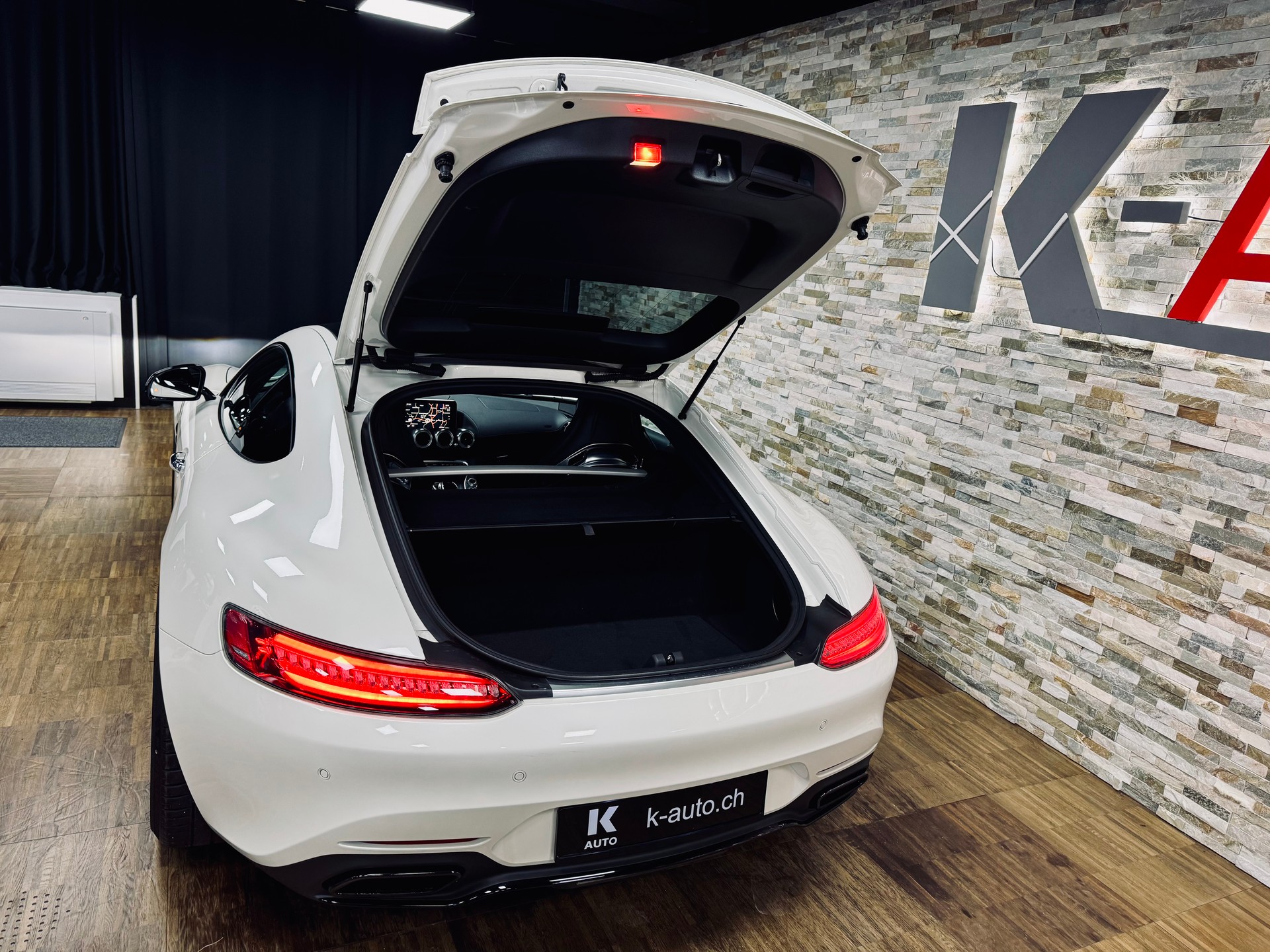 MERCEDES-BENZ AMG GT S Speedshift DCT-image-22