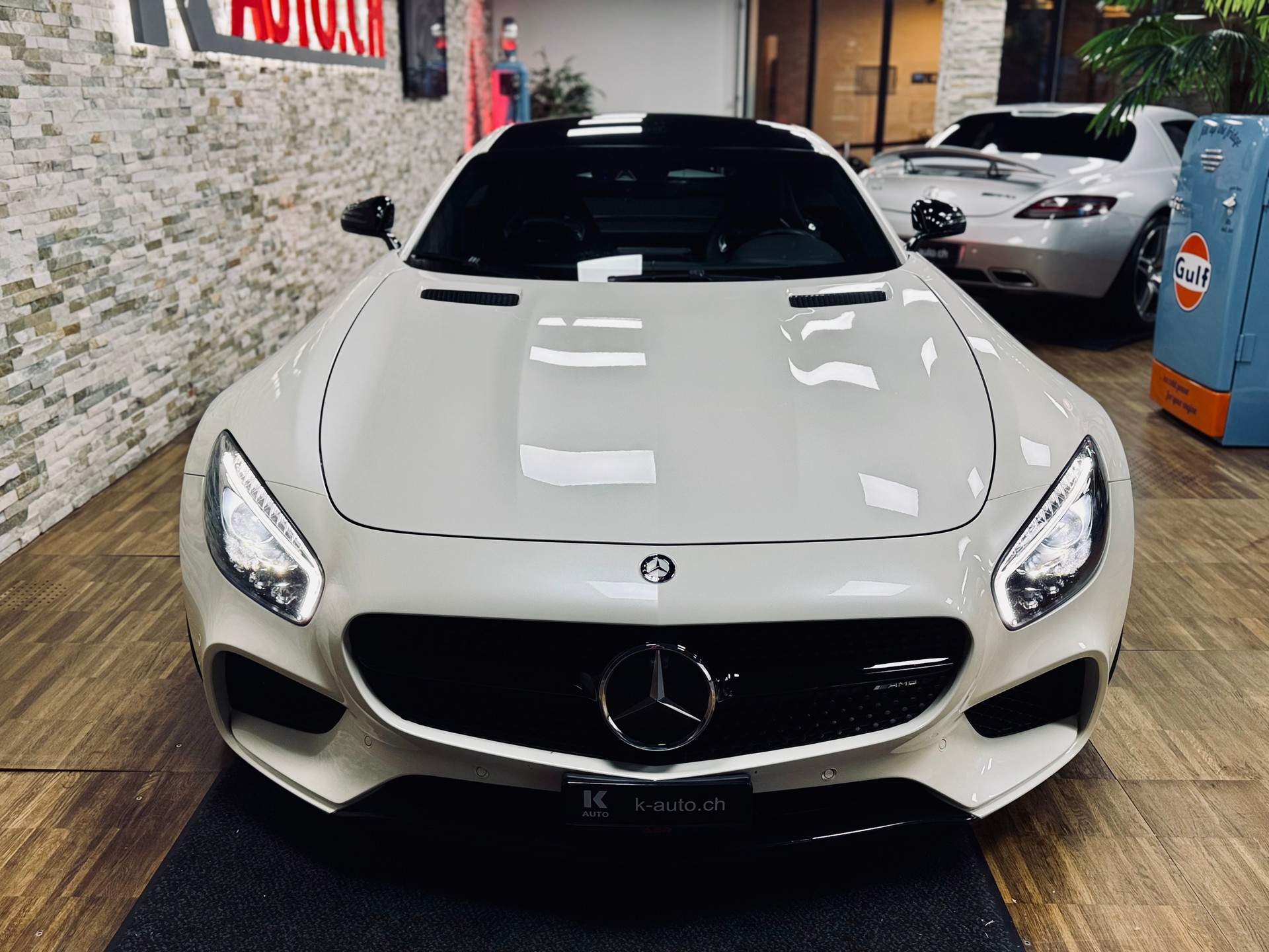 MERCEDES-BENZ AMG GT S Speedshift DCT-image-4