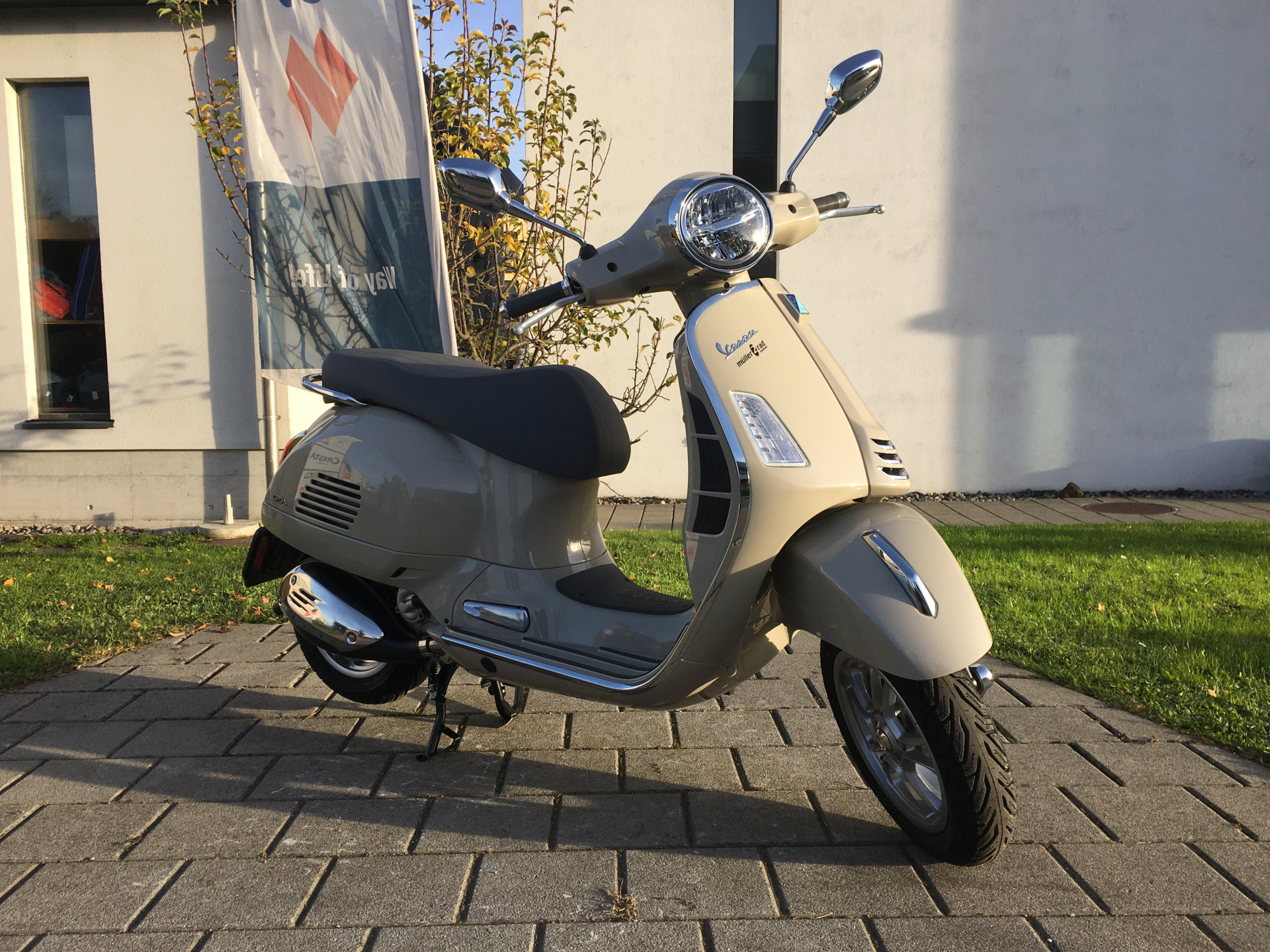 PIAGGIO Vespa GTS 310 Super-image-0