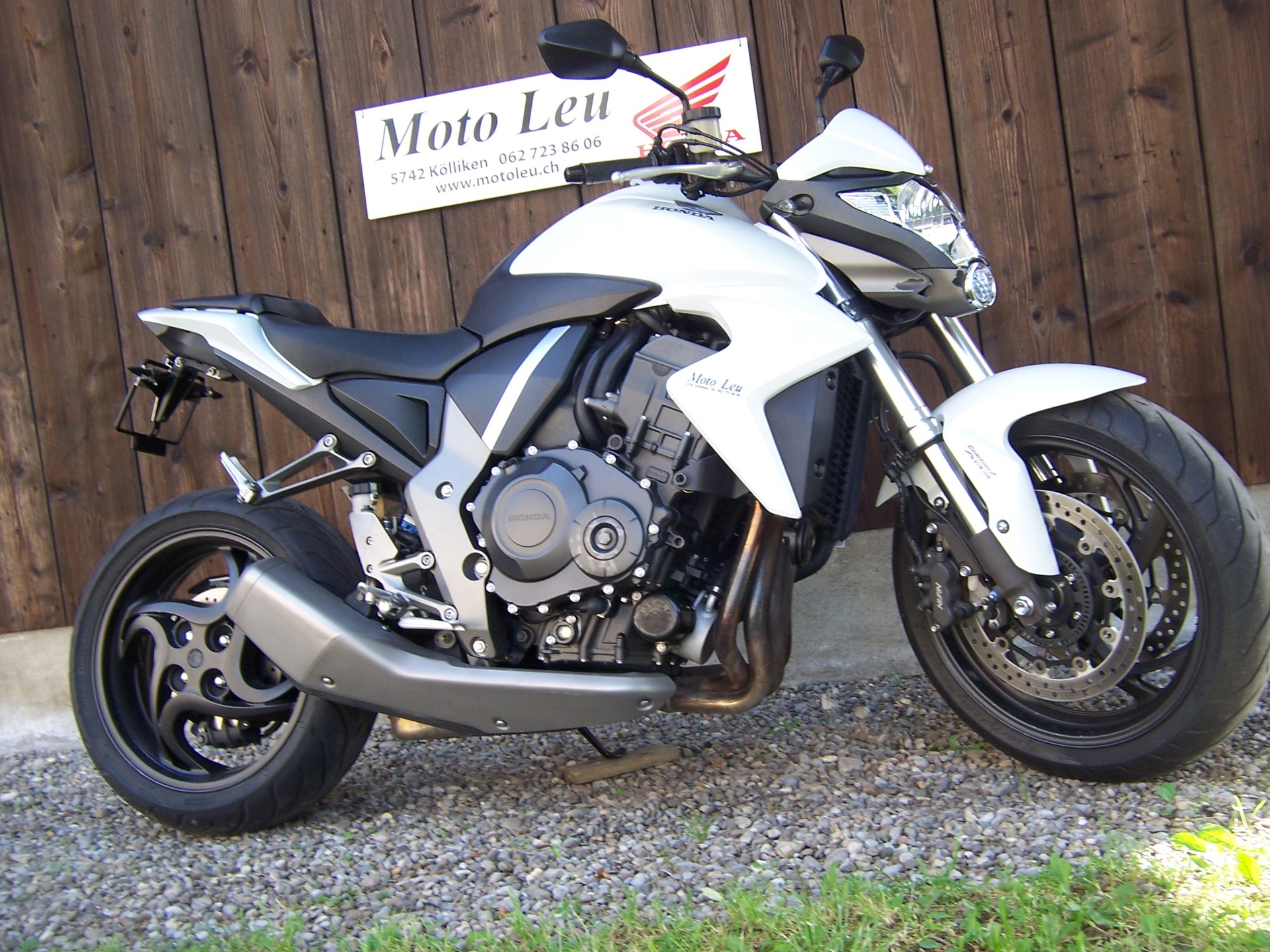 HONDA CB 1000 R ABS-image-6