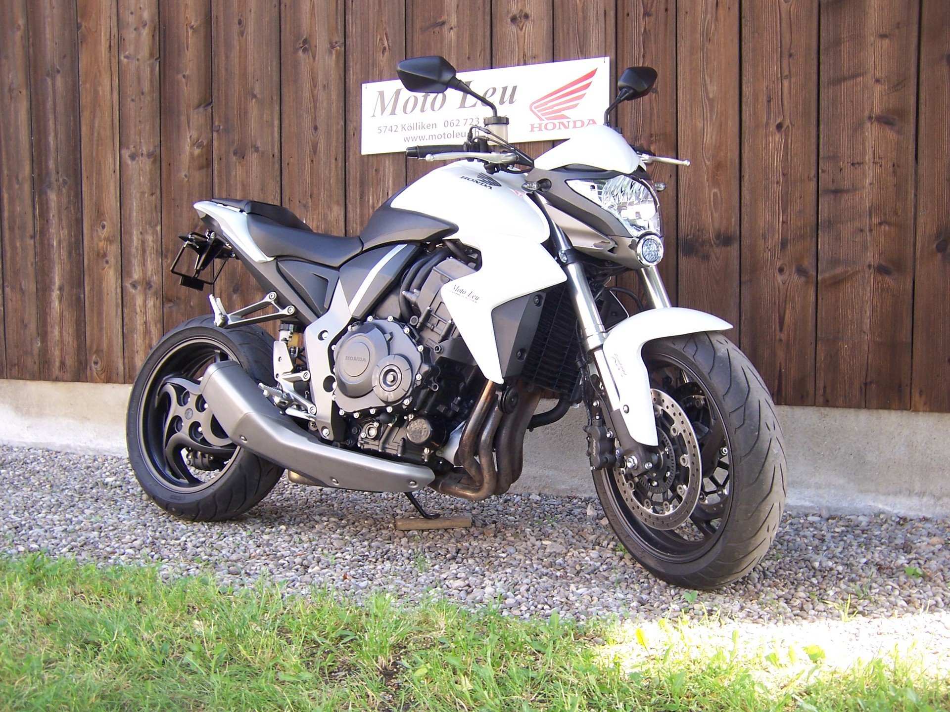 HONDA CB 1000 R ABS-image-7