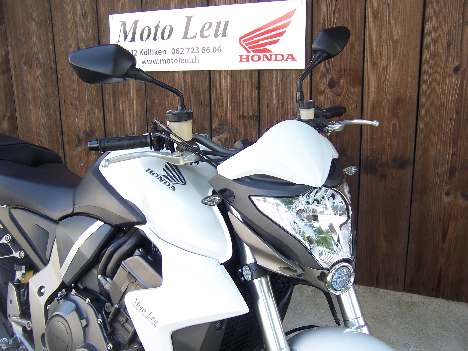 HONDA CB 1000 R ABS-image-1