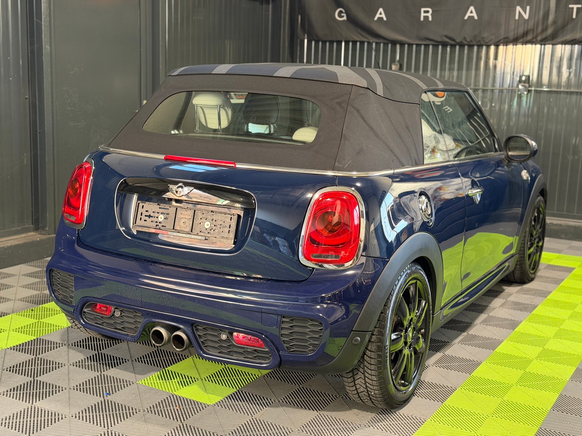 MINI Cooper S Cabriolet Steptronic-image-4