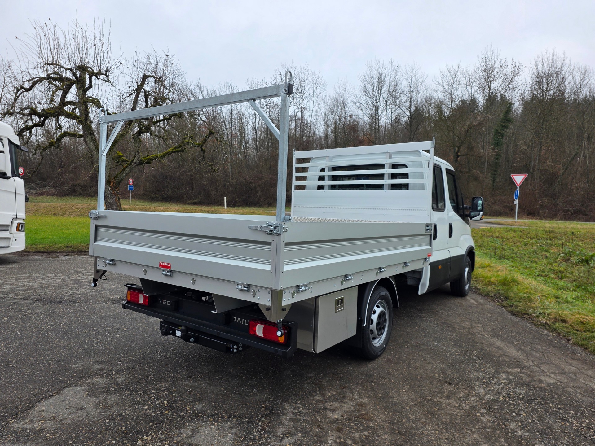 IVECO 35 S 18H A8 D-image-8