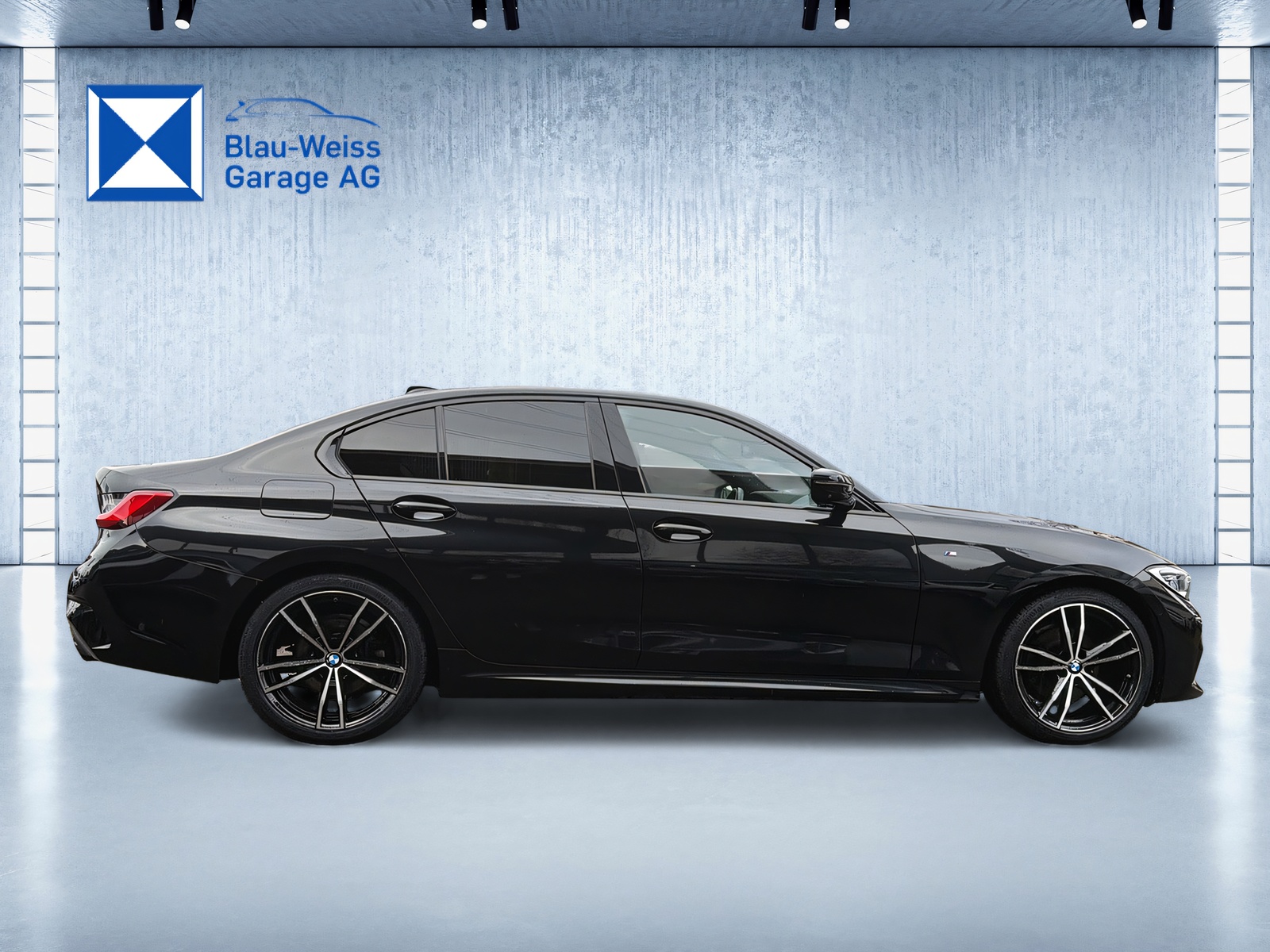 BMW 320d xDrive M Sport Steptronic-showroom-element-3