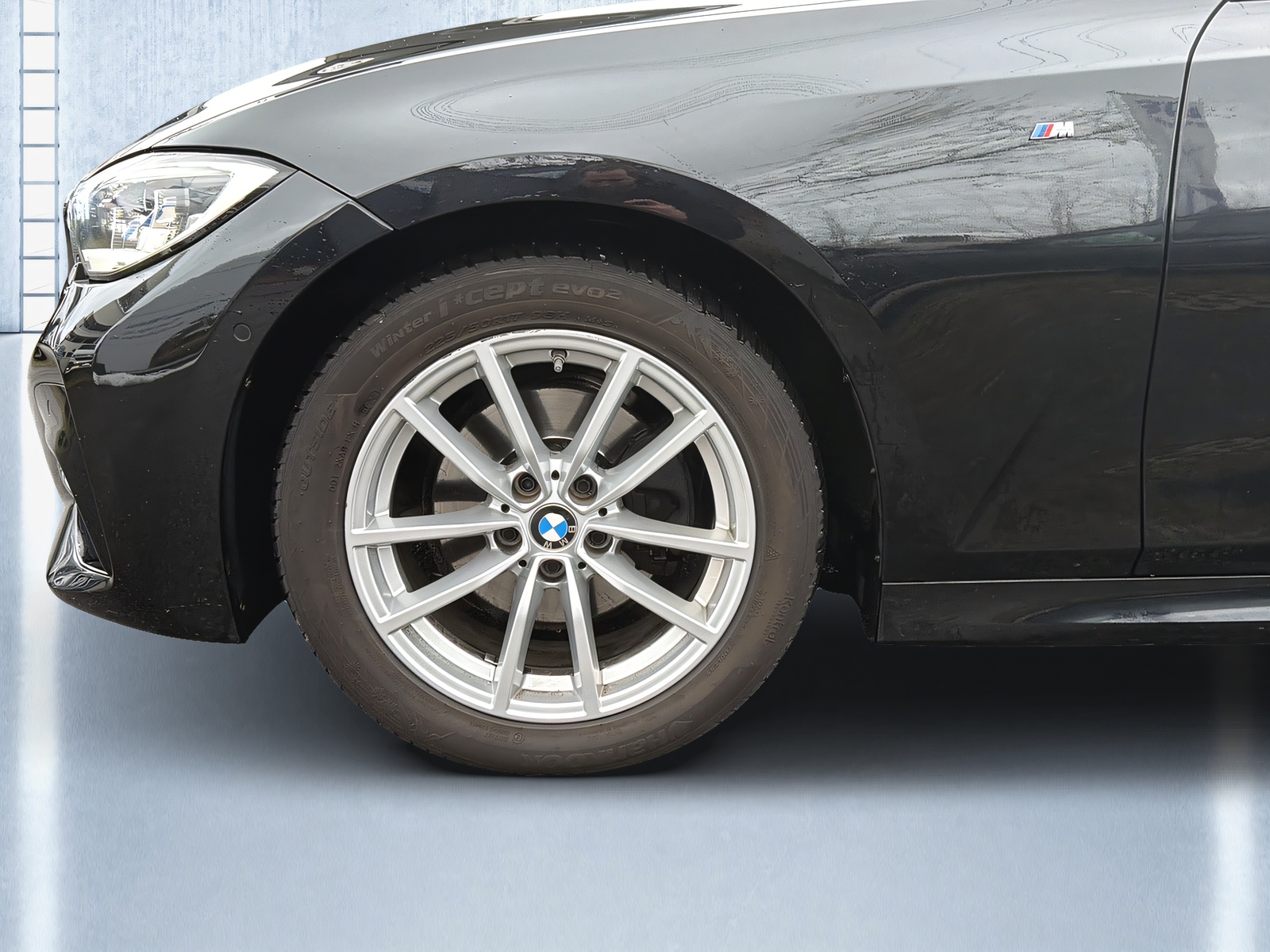BMW 320d xDrive M Sport Steptronic-image-23