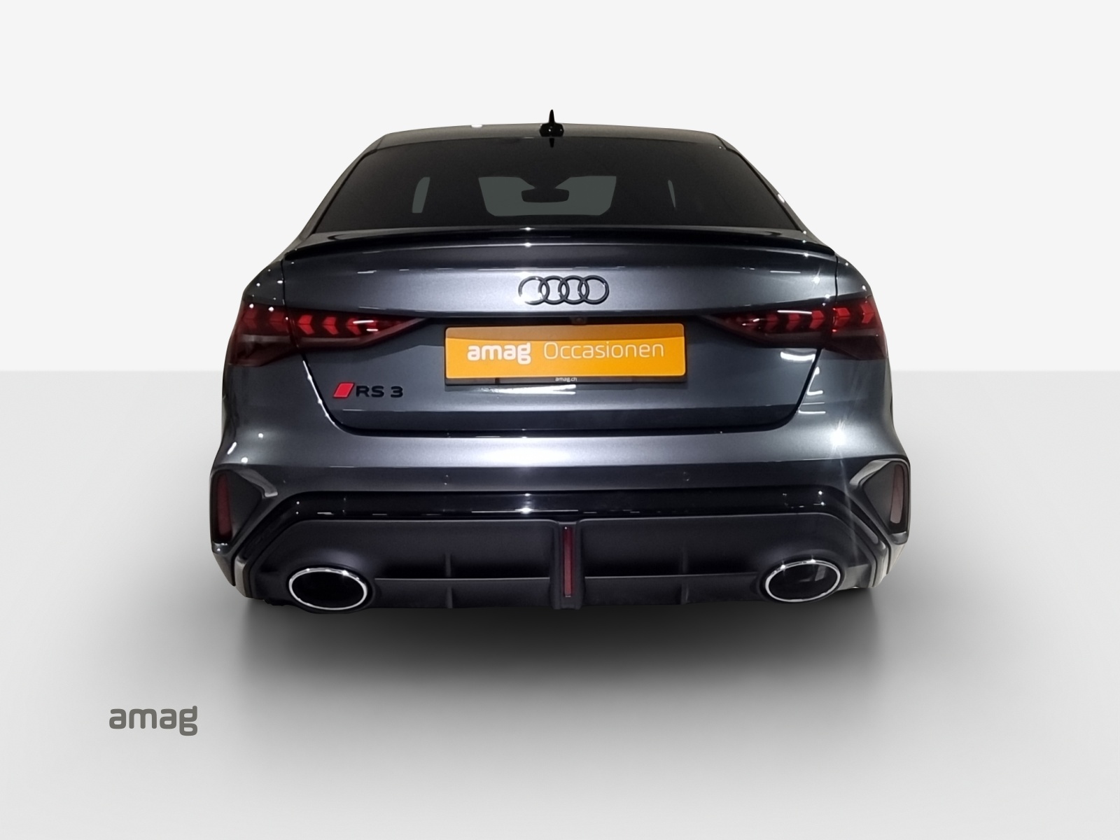 AUDI RS3 Limousine 2.5 TSI quattro S-tronic-showroom-element-3