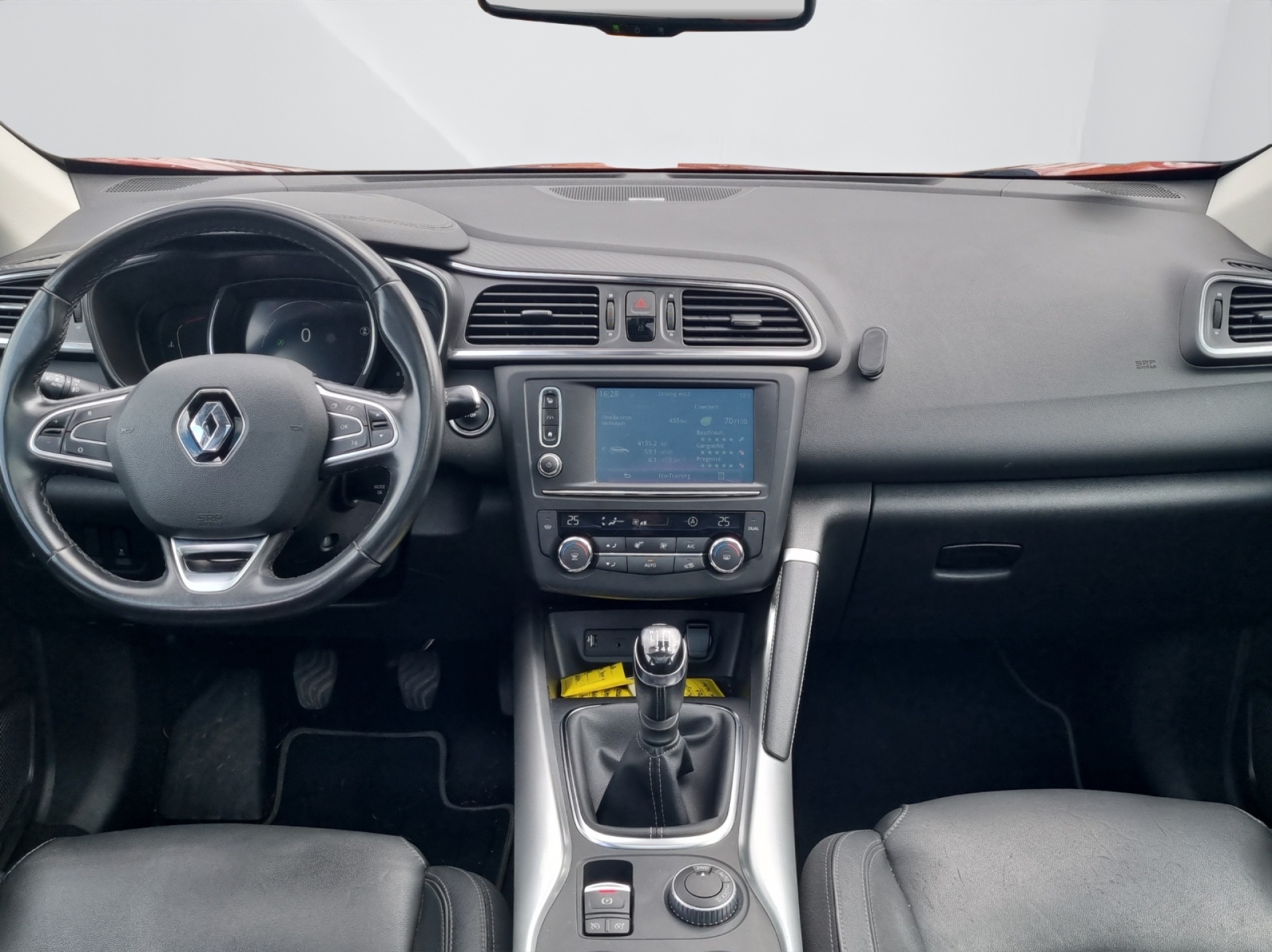 RENAULT Kadjar 1.6 dCi Bose 4WD-image-10