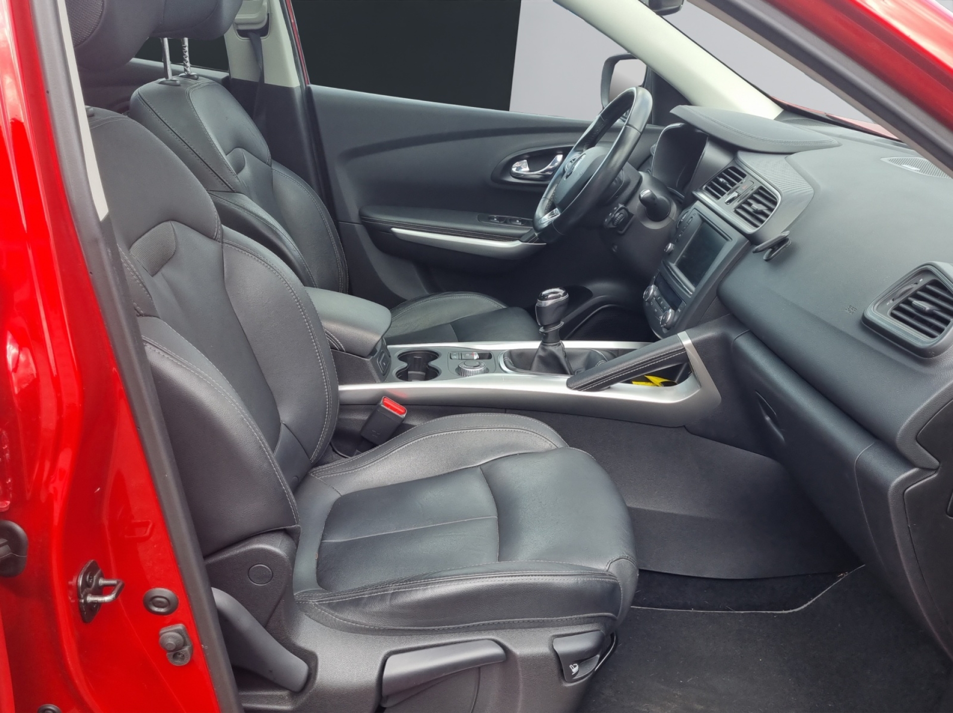 RENAULT Kadjar 1.6 dCi Bose 4WD-image-11
