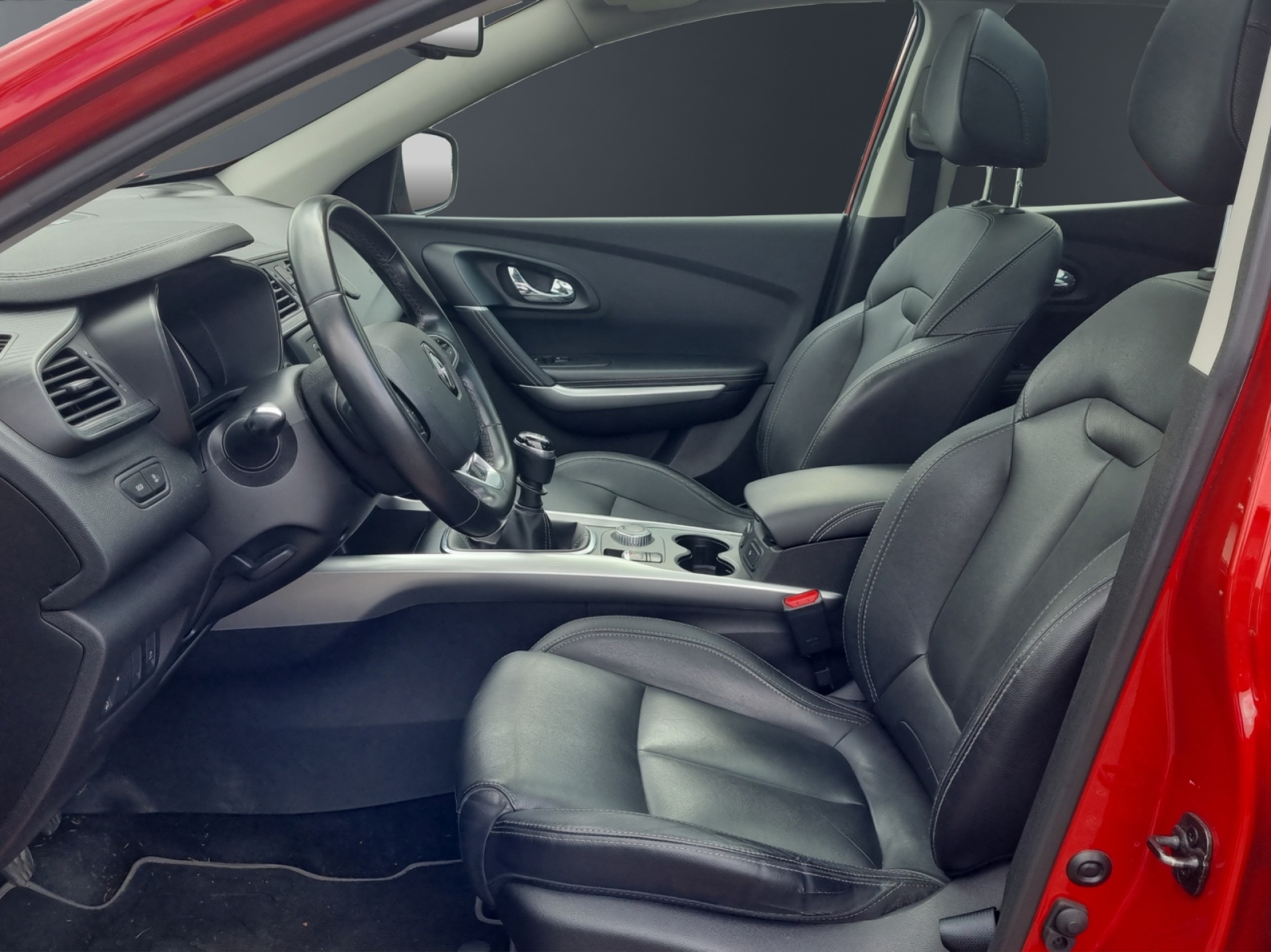 RENAULT Kadjar 1.6 dCi Bose 4WD-image-6