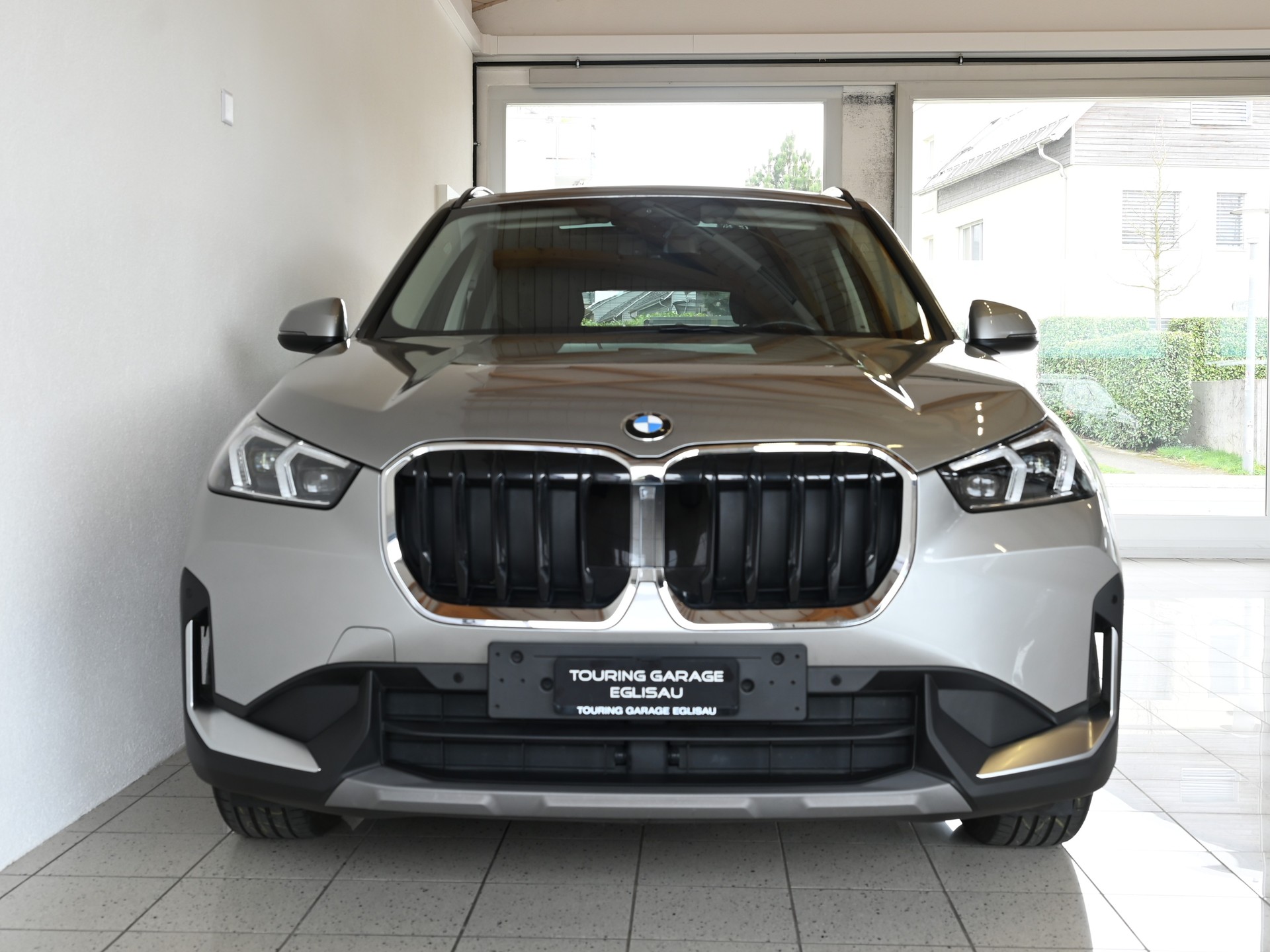 BMW X1 20d xDrive-showroom-element-2
