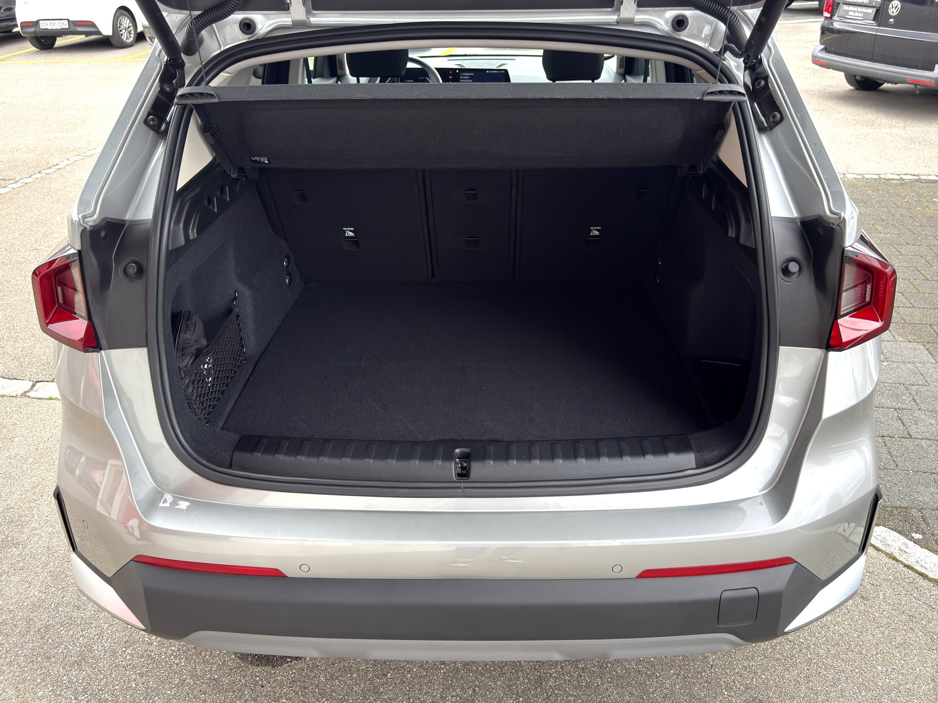 BMW X1 20d xDrive-image-14