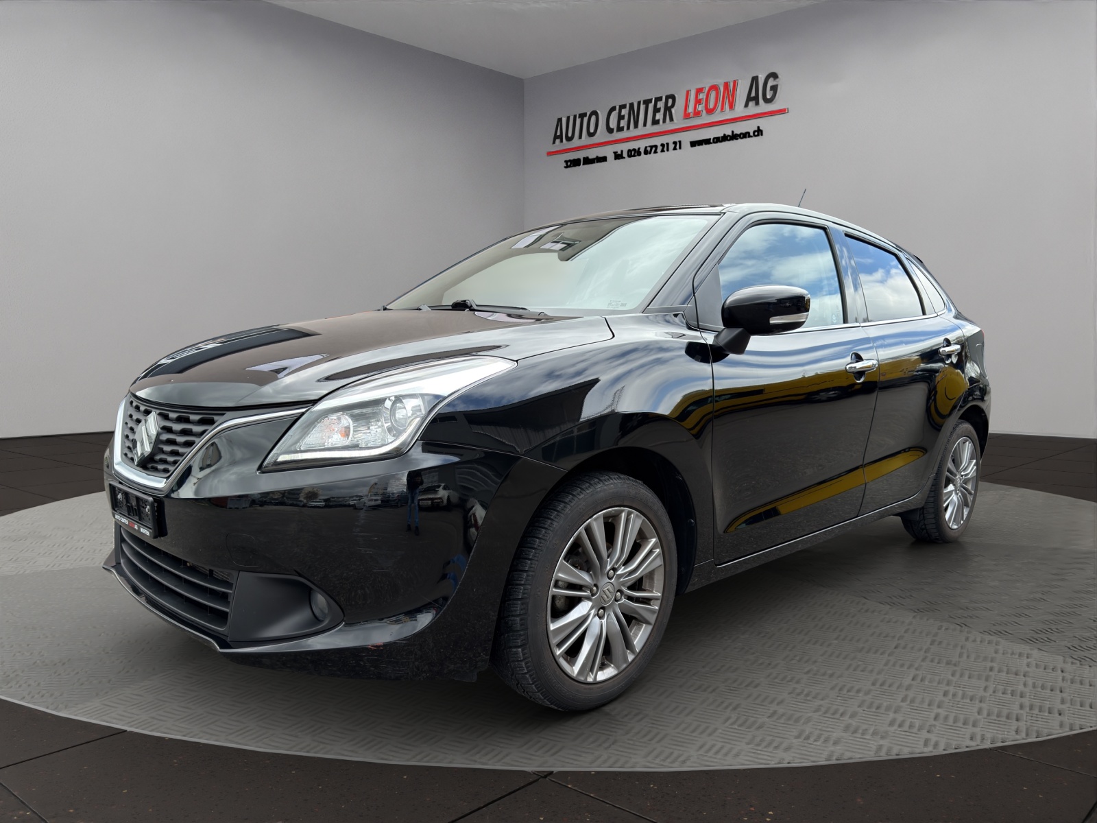 SUZUKI Baleno 1.0 Boosterjet Compact Top-showroom-element-1