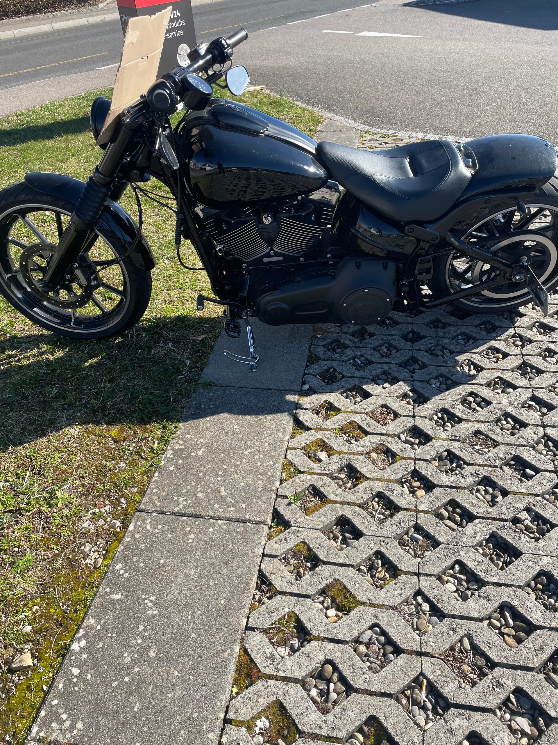 HARLEY-DAVIDSON FXSB Breakout 103 ABS-image-3