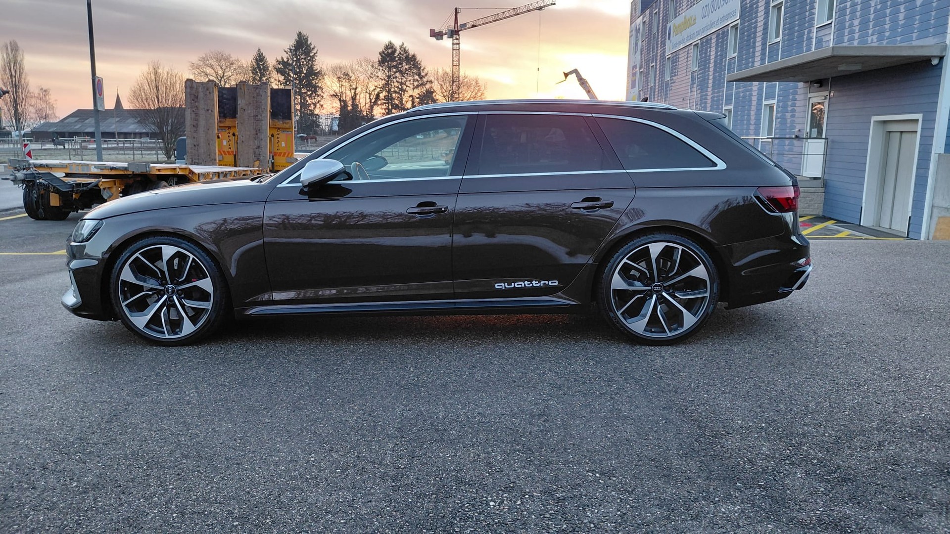 AUDI RS4 Avant 2.9 TFSI quattro tiptronic-image-3