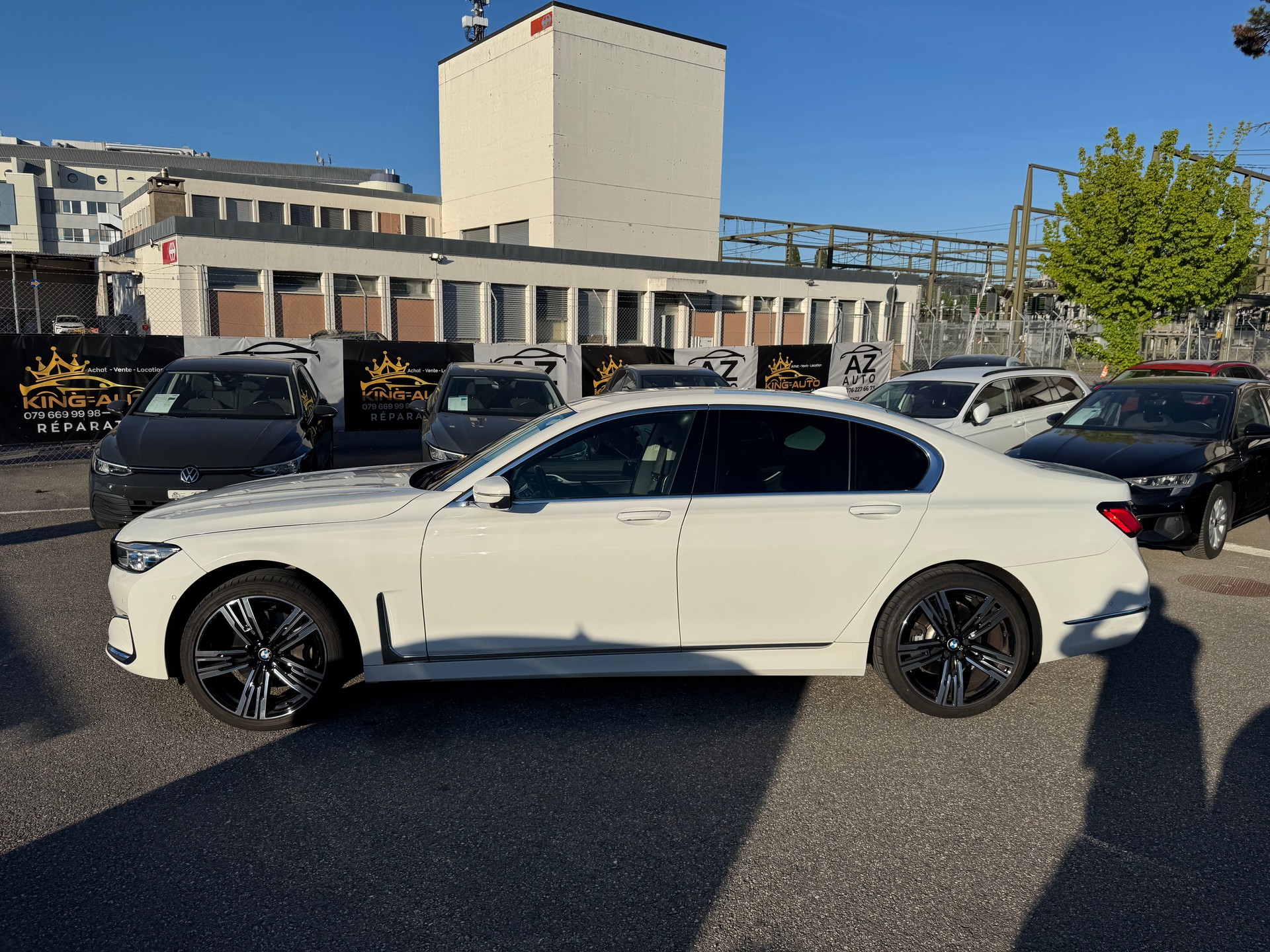 BMW 730d xDrive Steptronic White CH auto🇨🇭garantie 2 ans-showroom-element-2