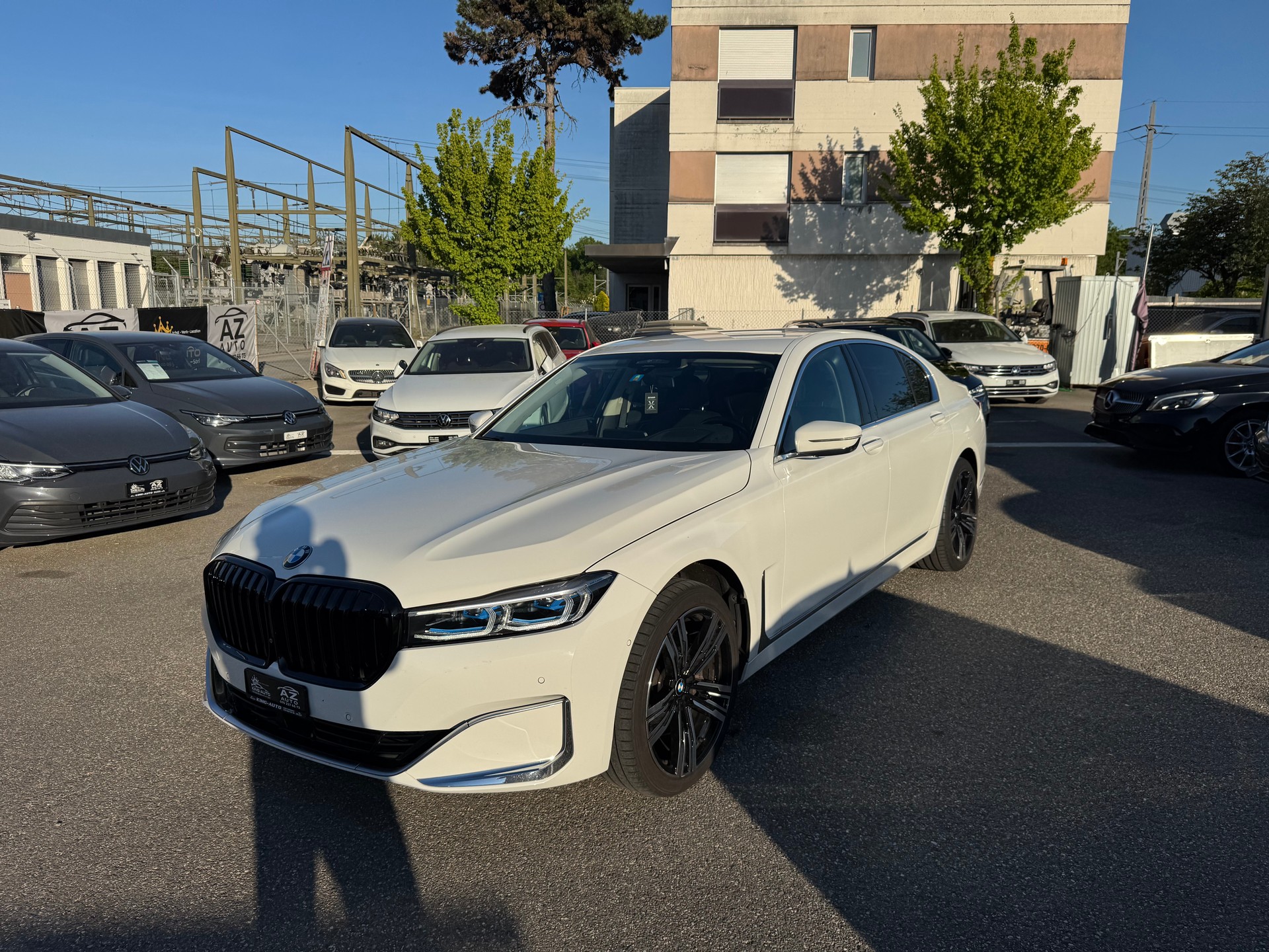 BMW 730d xDrive Steptronic White CH auto🇨🇭garantie 2 ans-showroom-element-1