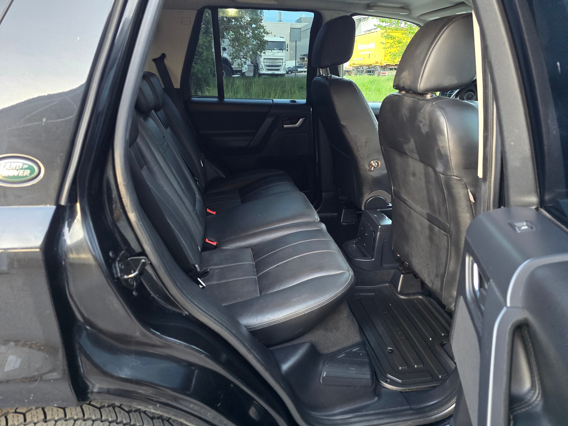 LAND ROVER Freelander 2.2 SD4 Dynamic Automatic-image-10