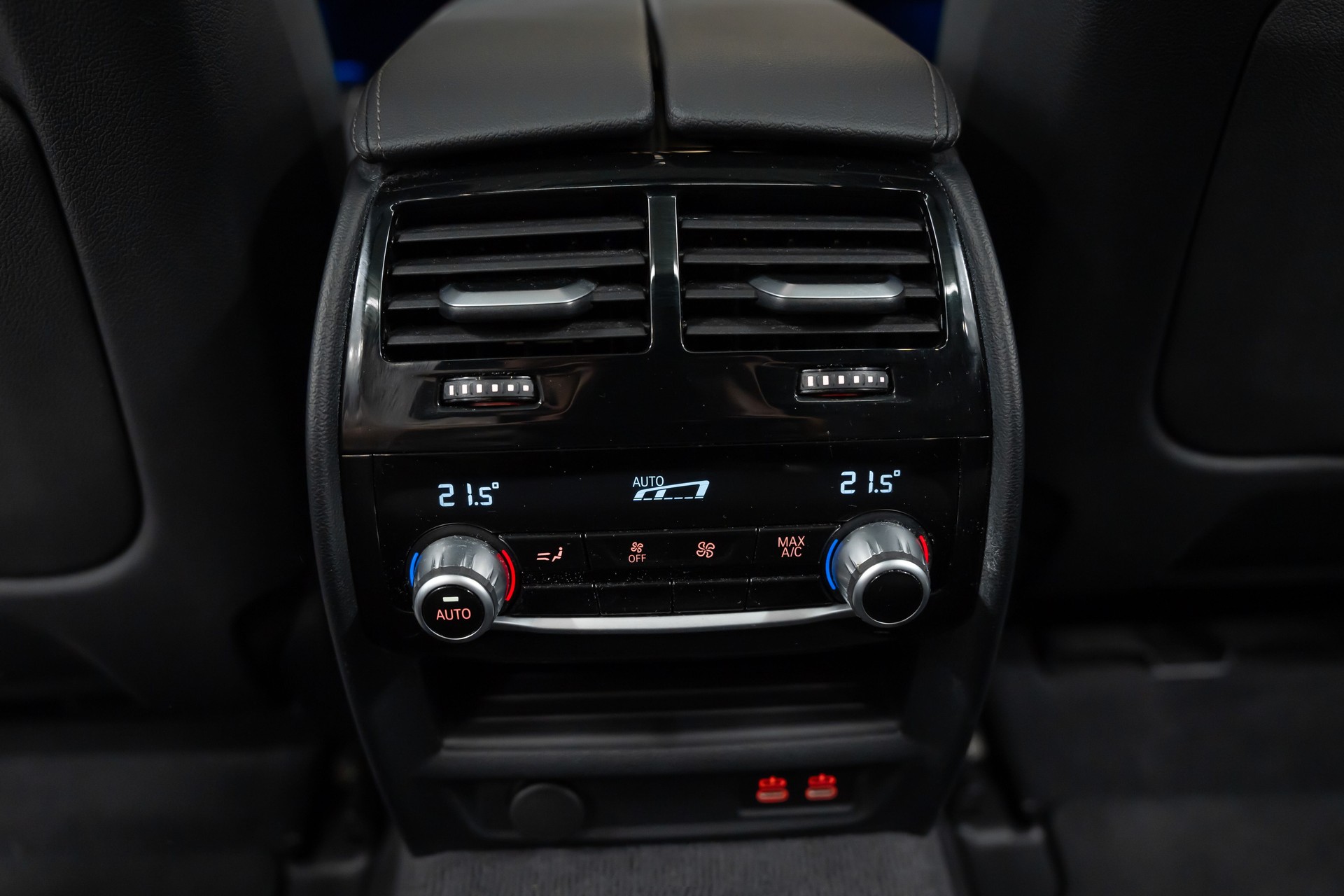 BMW 530i xDrive 48V Touring M Sport Steptronic *Facelift*Panorama*Head-Up*Leder*-image-17