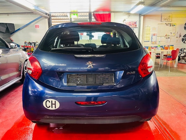 PEUGEOT 208 1.2 VTI Access-image-1