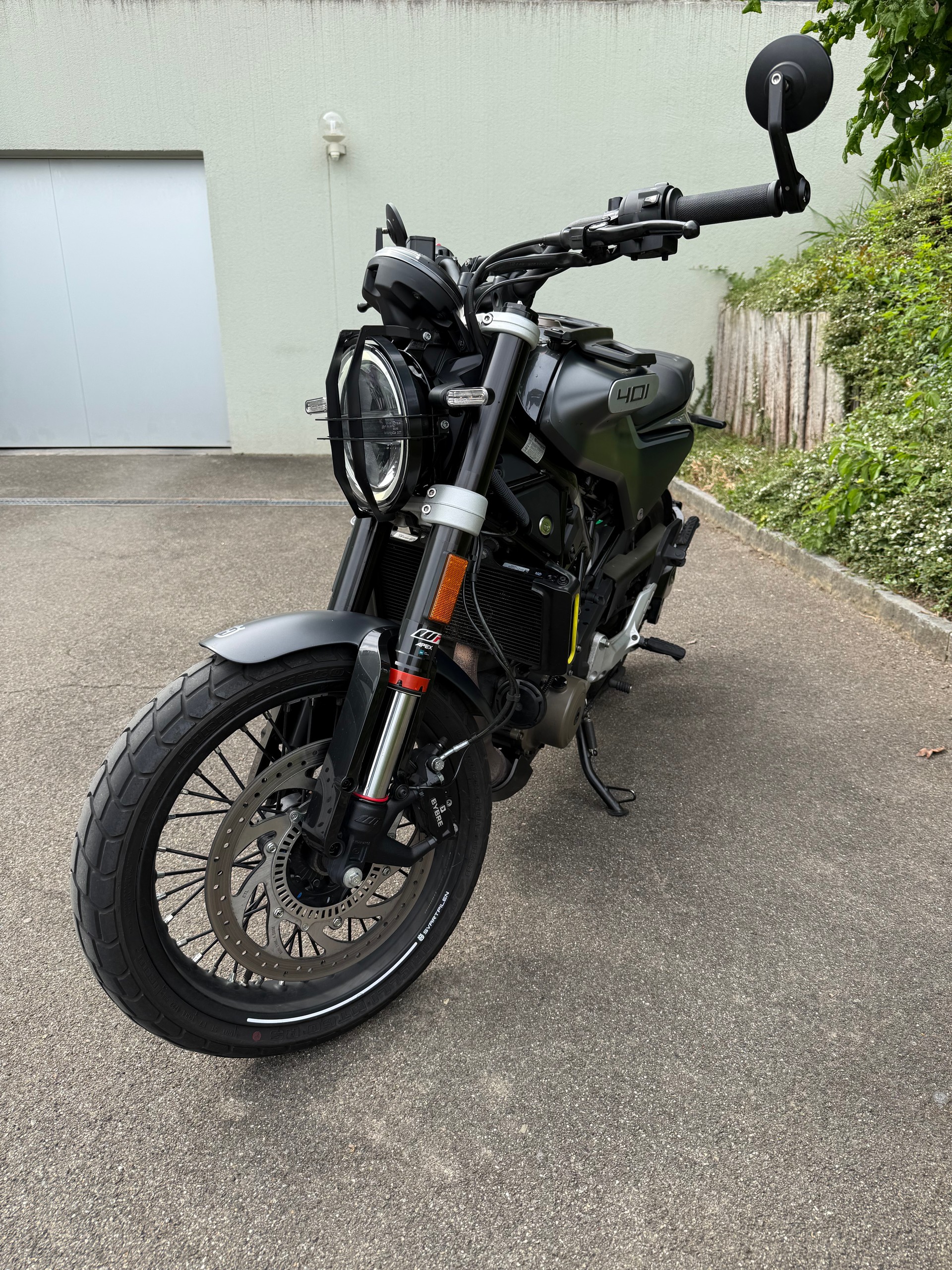 HUSQVARNA Scrambler-image-11