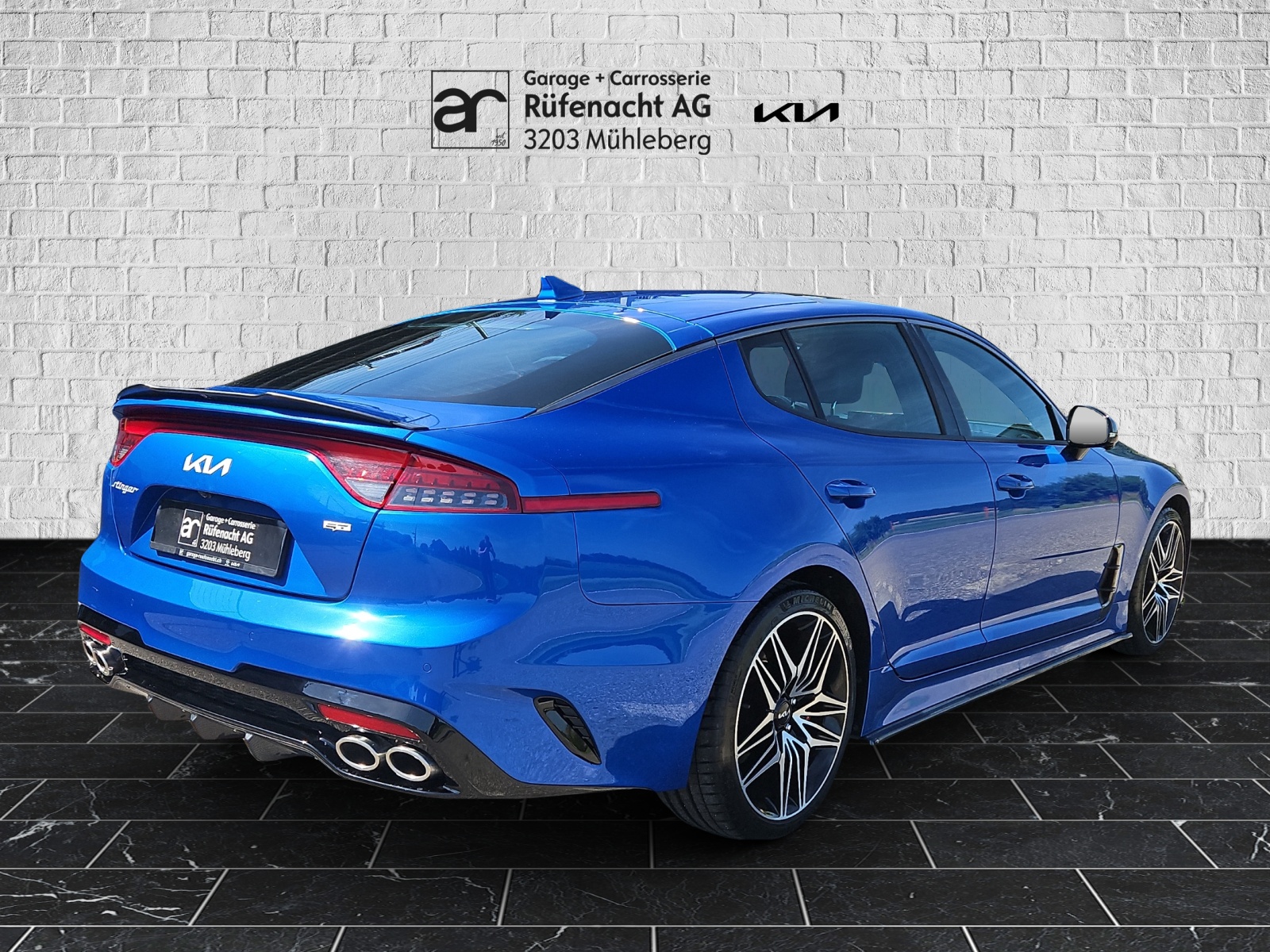 KIA Stinger GT 3.3 T-GDi-showroom-element-1
