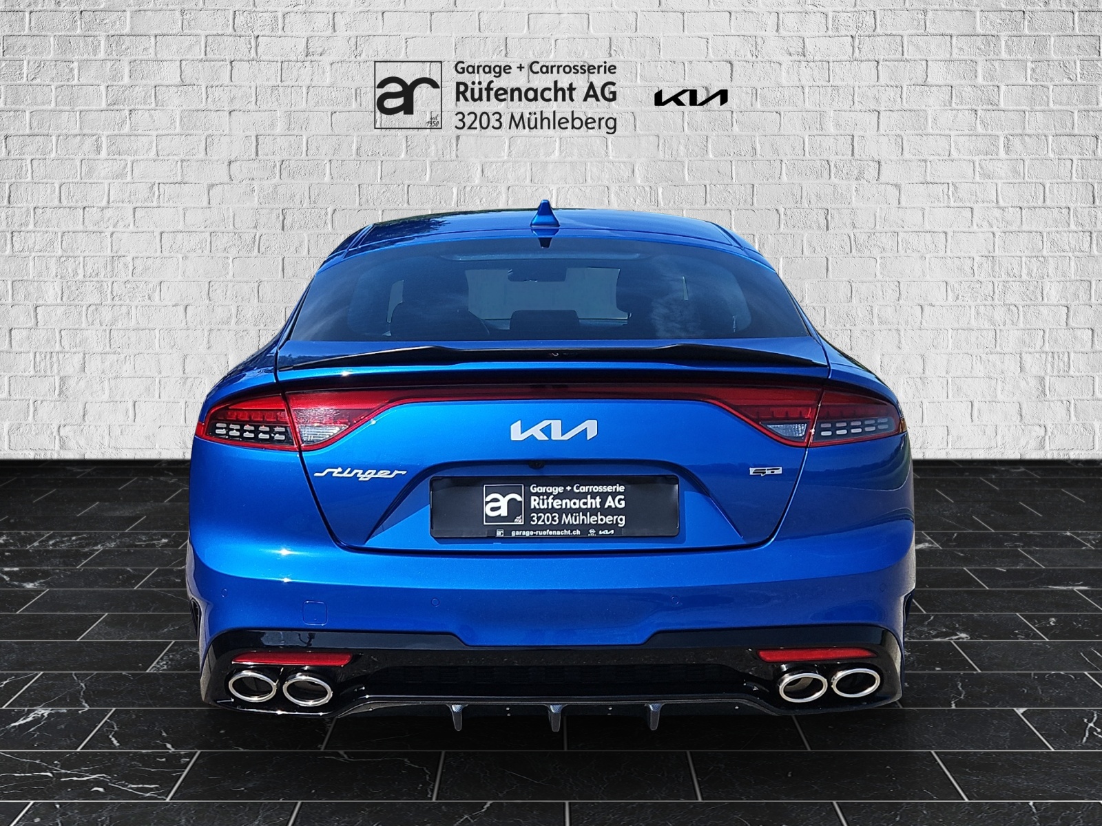 KIA Stinger GT 3.3 T-GDi-showroom-element-3