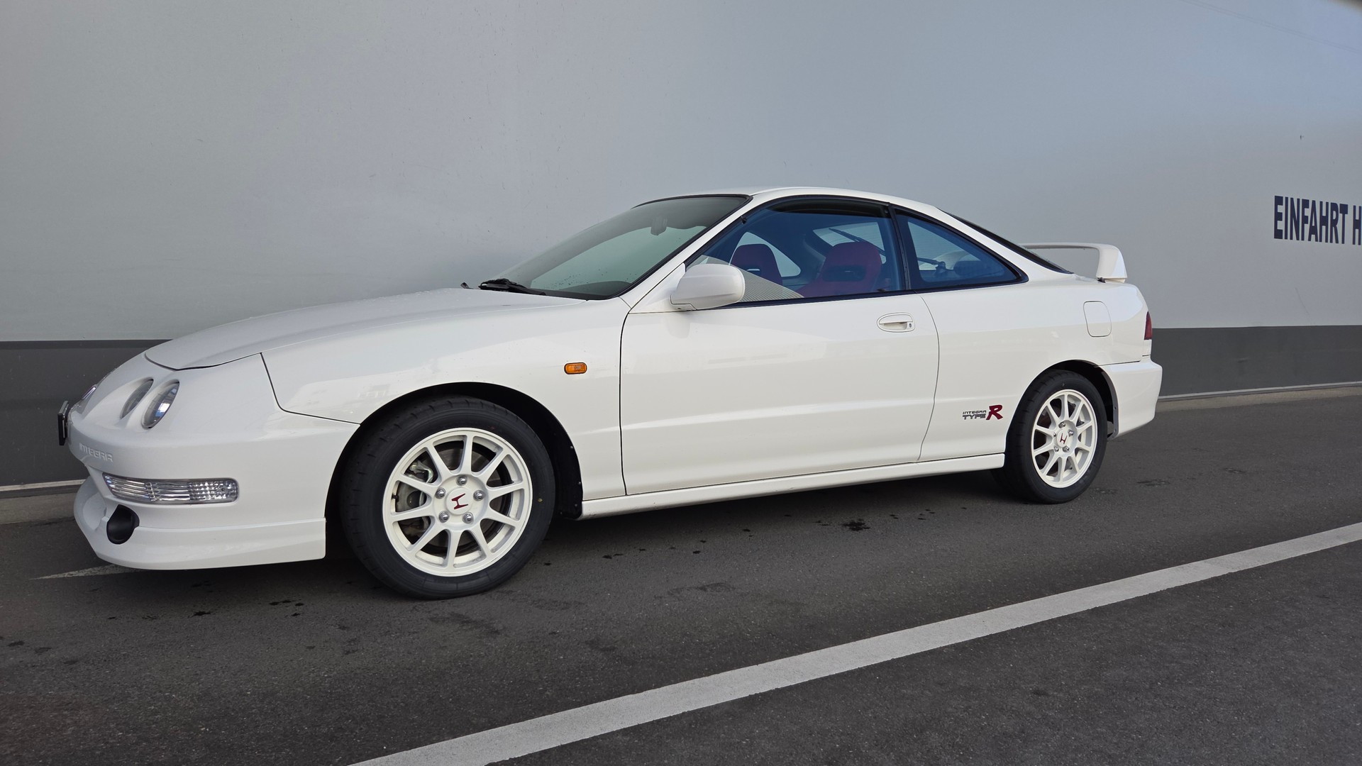 HONDA INTEGRA TYPE R (DC2)-image-2
