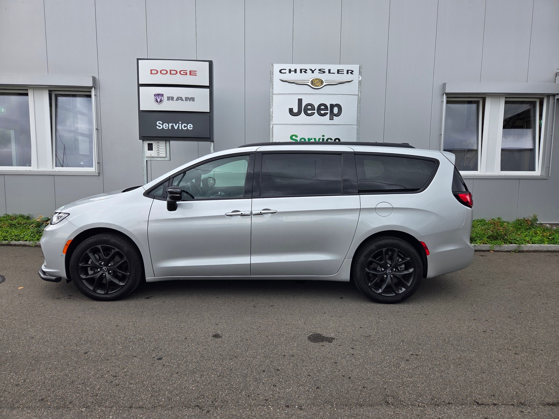 CHRYSLER Pacifica 3.6 V6 4x4 Limited S 291 PS / 7-Plätzer