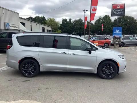 CHRYSLER Pacifica 3.6 V6 Limited S 291 PS / 7-Plätzer-showroom-element-3