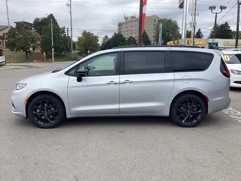 CHRYSLER Pacifica 3.6 V6 Limited S 291 PS / 7-Plätzer
