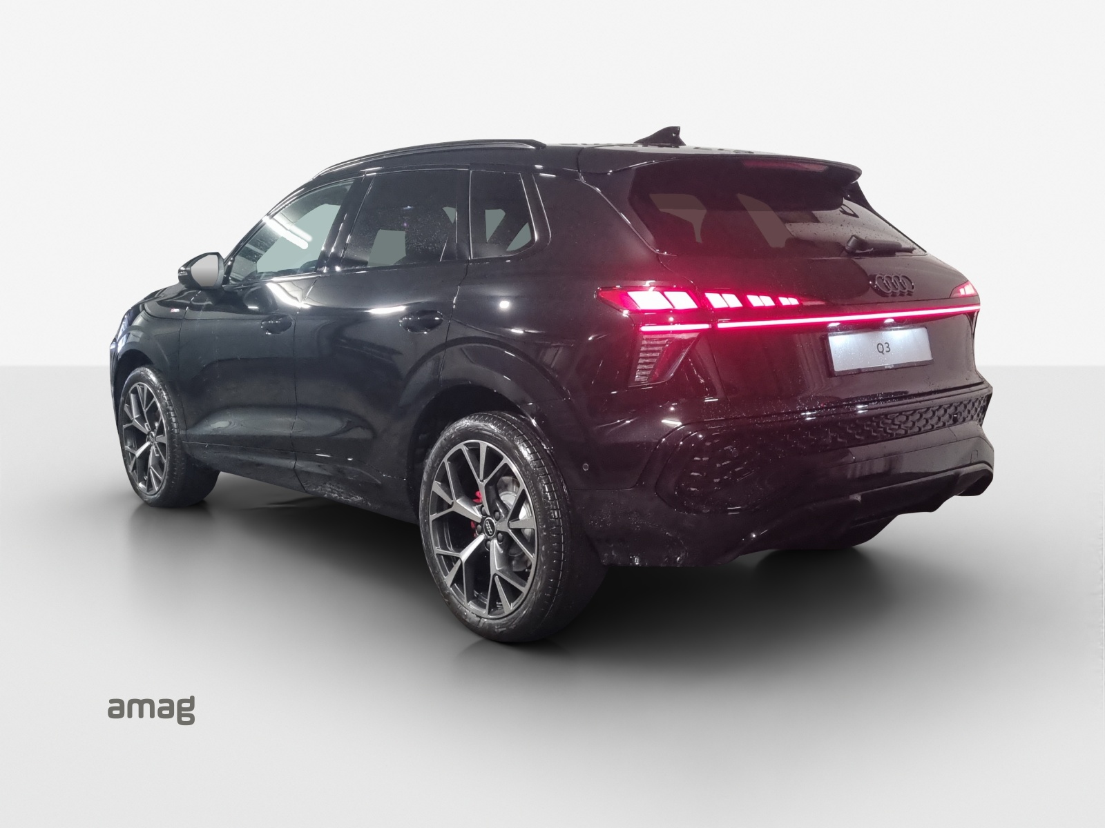 AUDI Q3 SUV TFSI quattro 195 kW S tronic-showroom-element-2