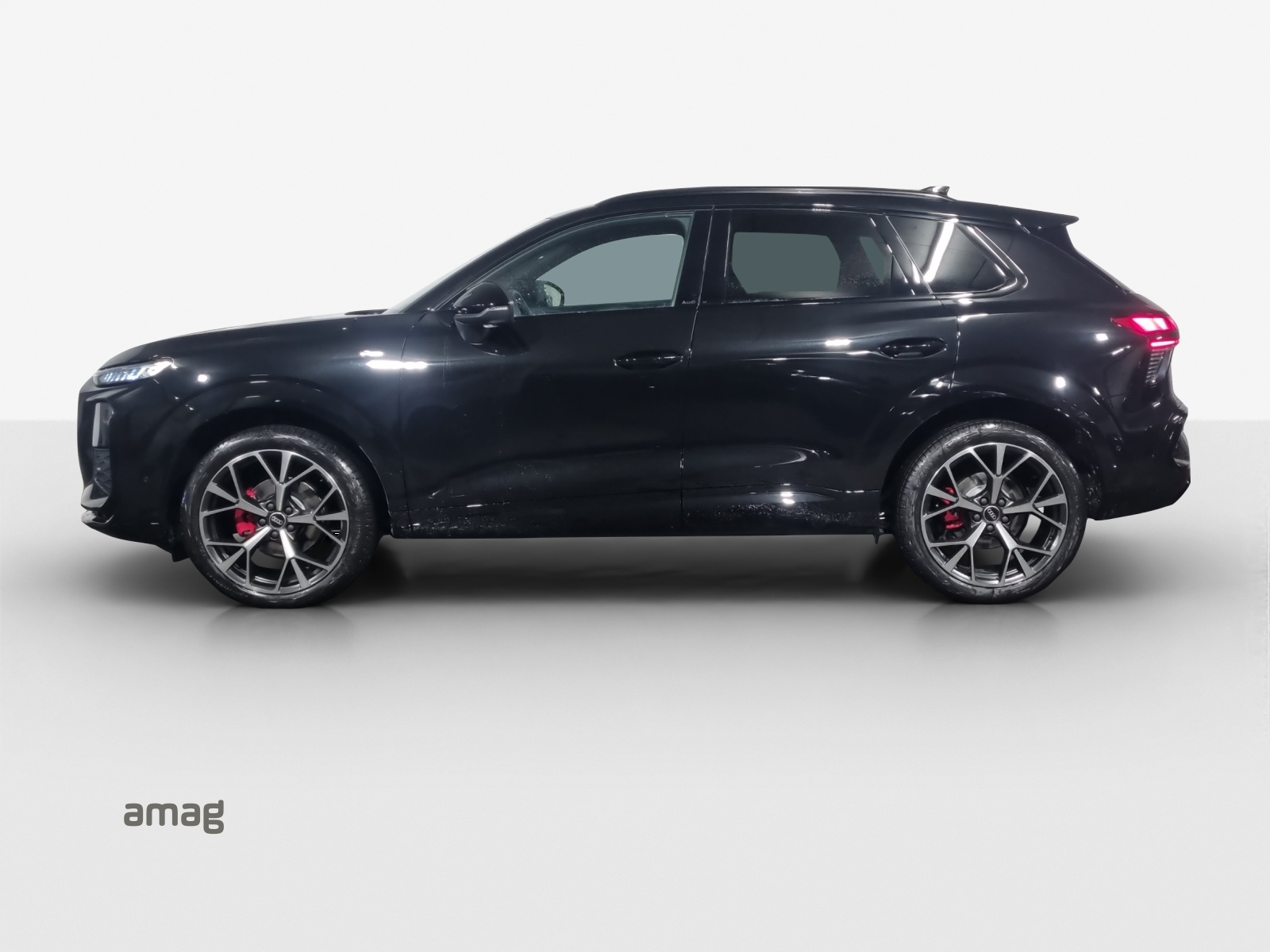 AUDI Q3 SUV TFSI quattro 195 kW S tronic-showroom-element-1