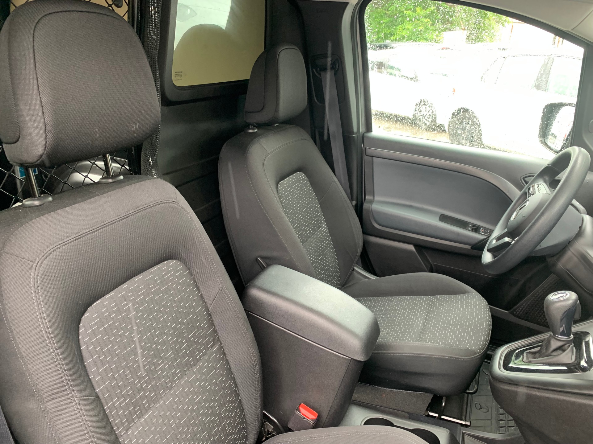 MERCEDES-BENZ Citan 113 Select Aut.-image-11