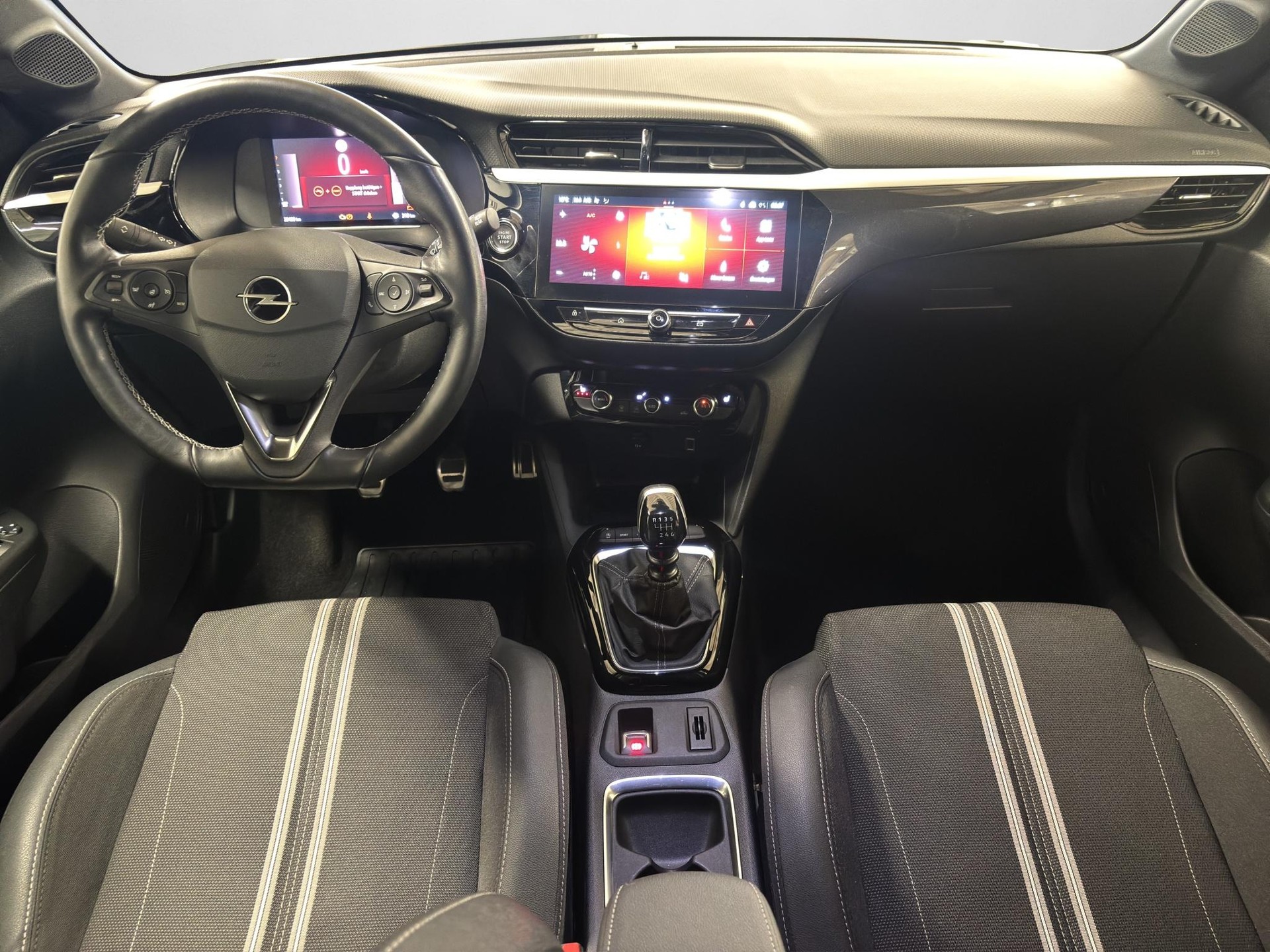 OPEL Corsa 1.2 T GS-showroom-element-2