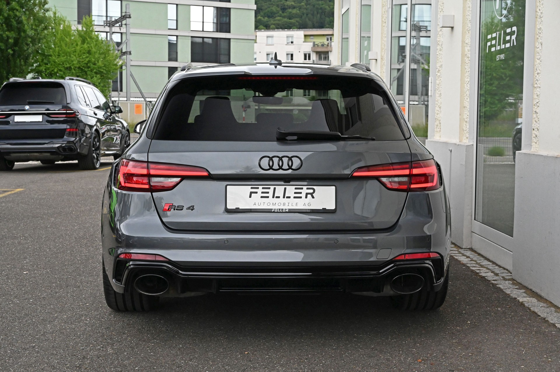 AUDI RS4 Avant 2.9 TFSI quattro tiptronic **8-Fach bereift**-image-10