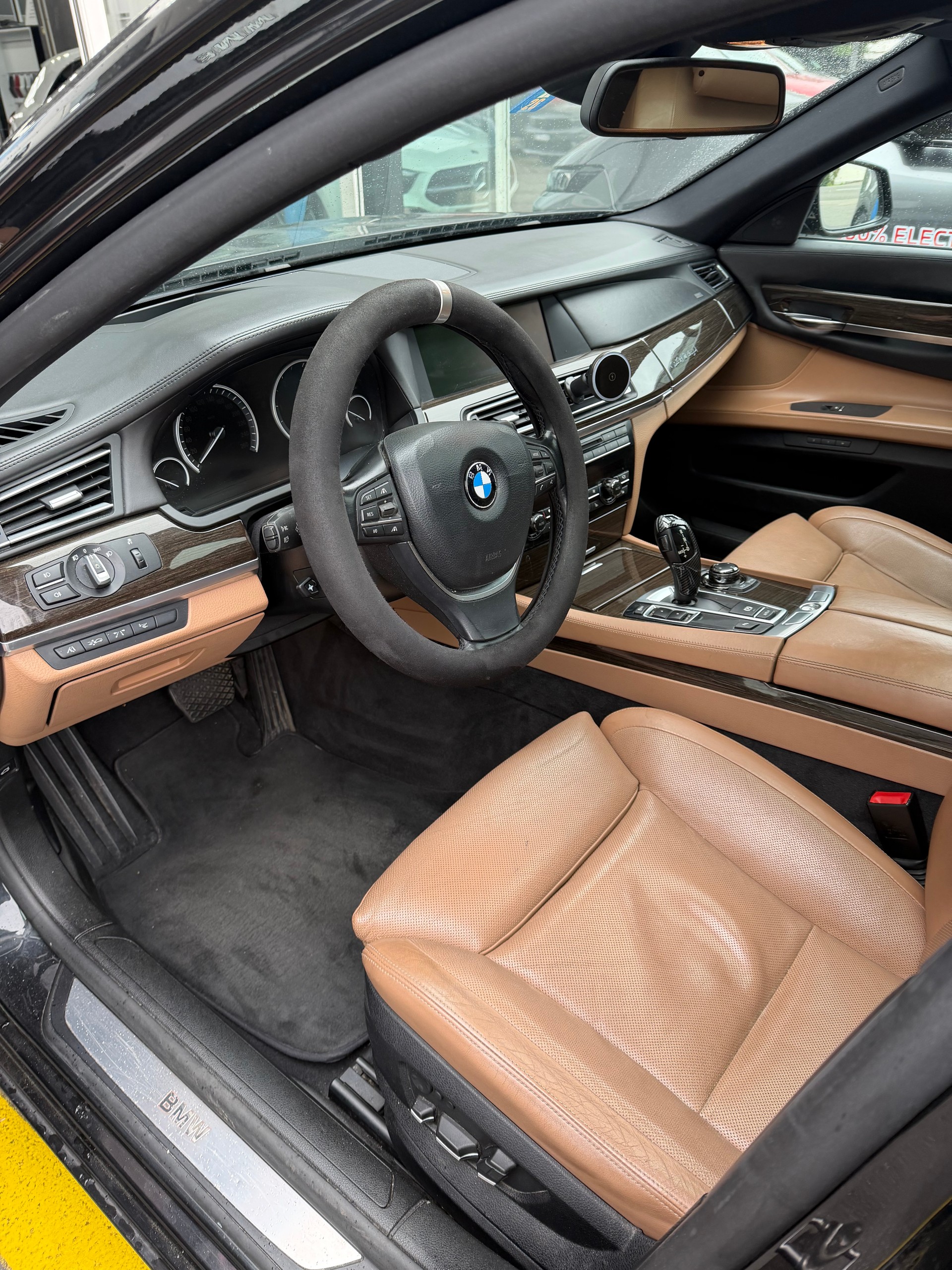 BMW 740d-image-7