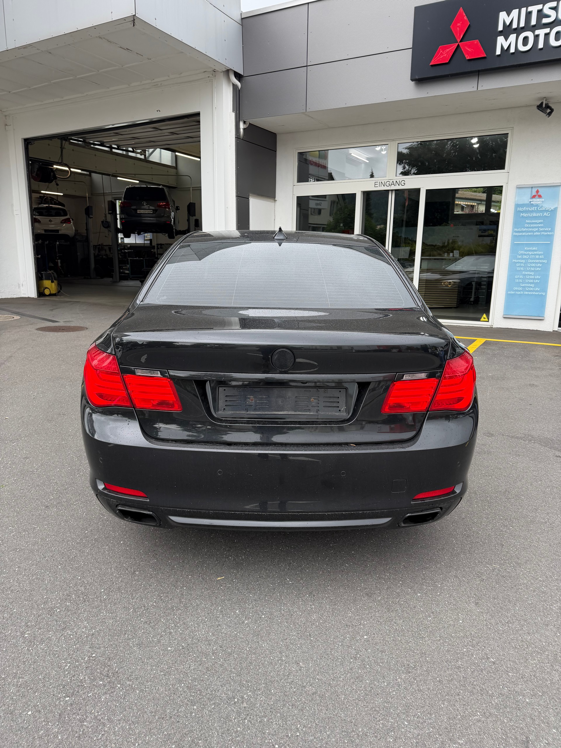 BMW 740d-image-5