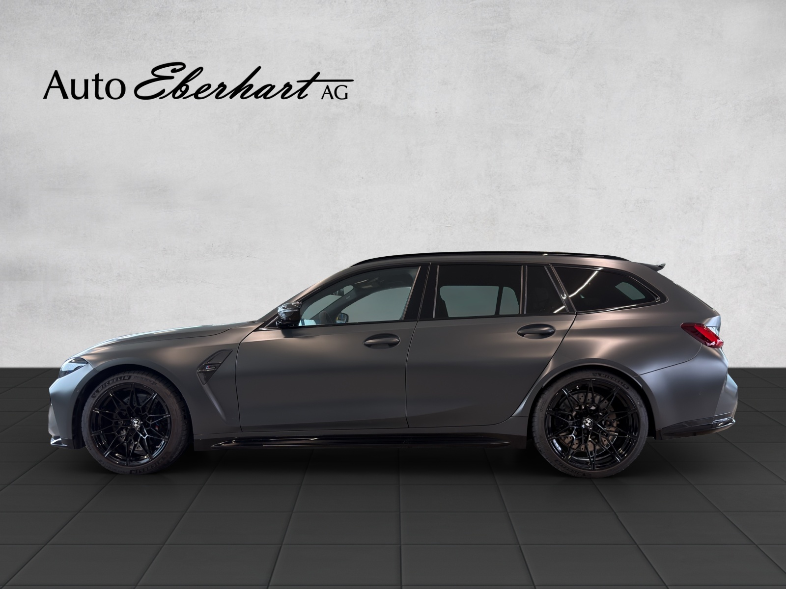BMW M3 Touring xDrive Competition M LCI Frozen Dark Grey-showroom-element-2
