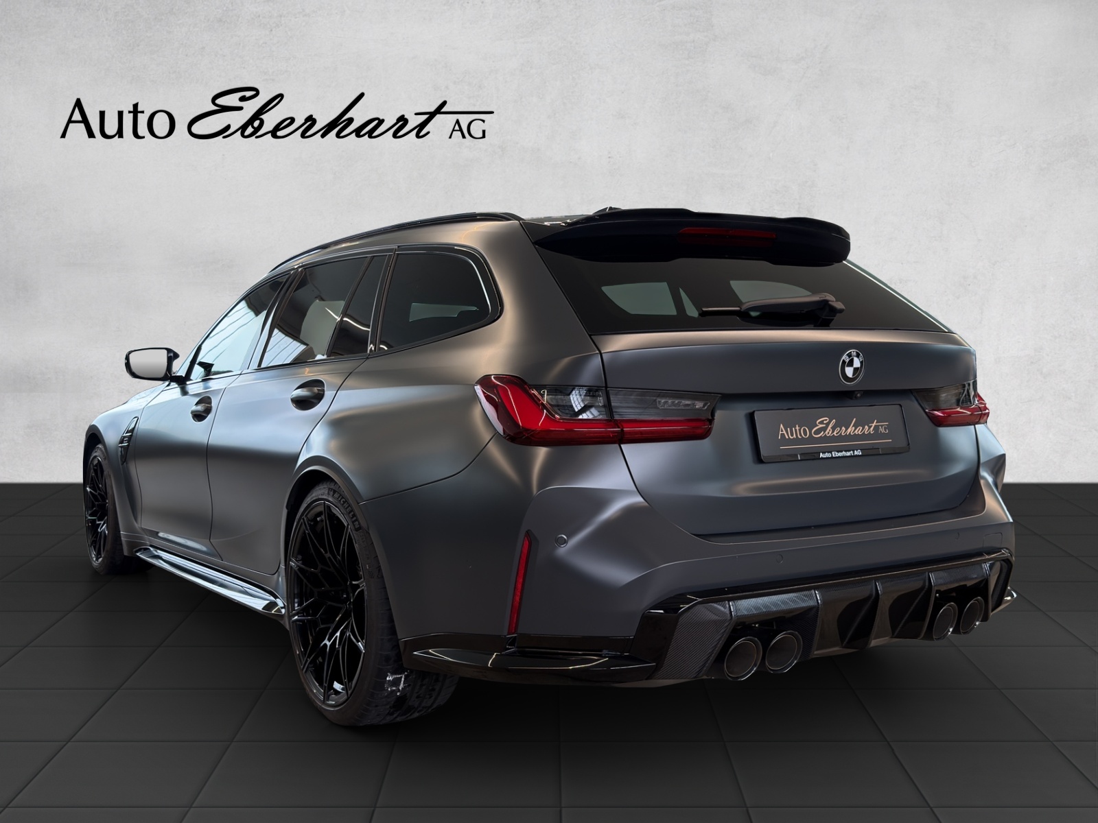 BMW M3 Touring xDrive Competition M LCI Frozen Dark Grey-showroom-element-1